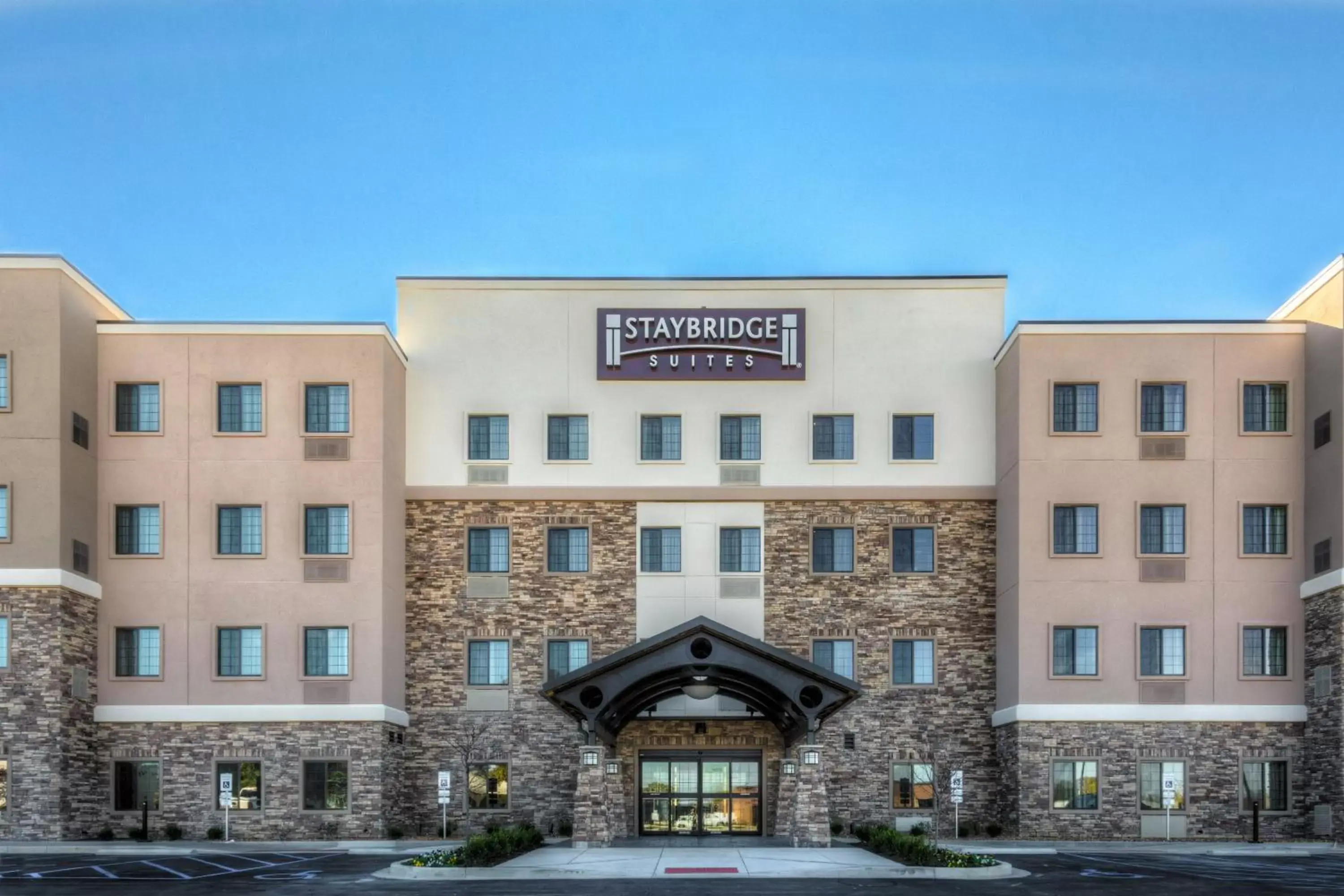 Property Building in Staybridge Suites St Louis - Westport, an IHG hotel