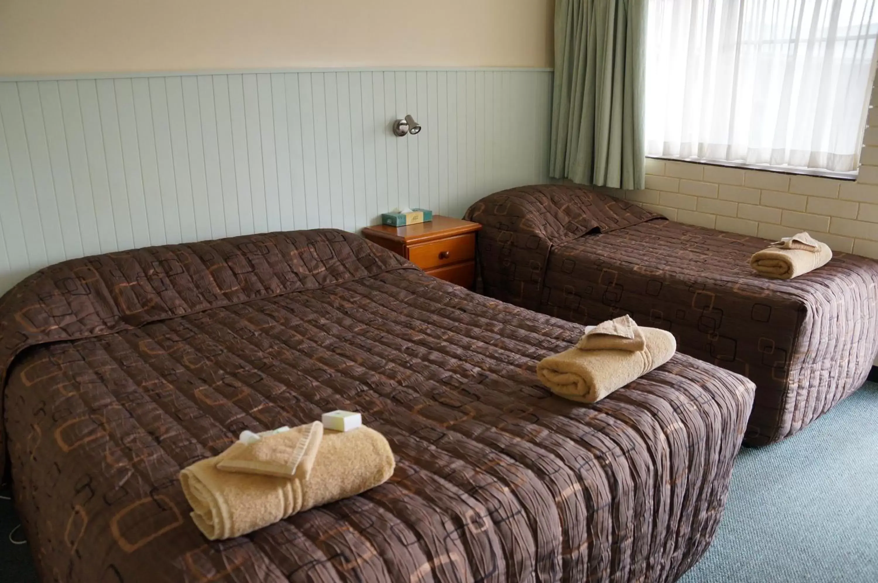 Bed in Green Gables Motel
