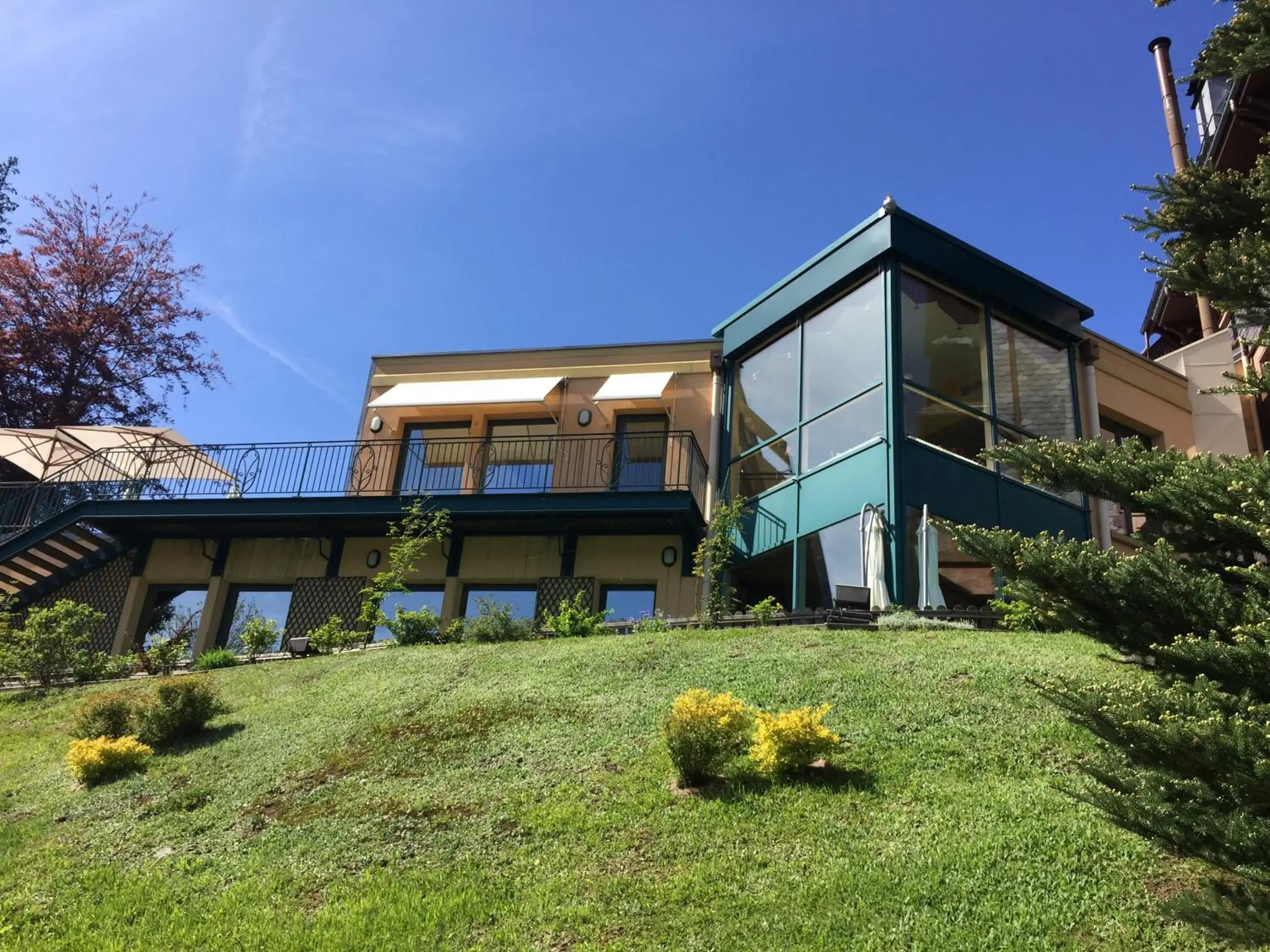 Property Building in Le Manoir Au Lac