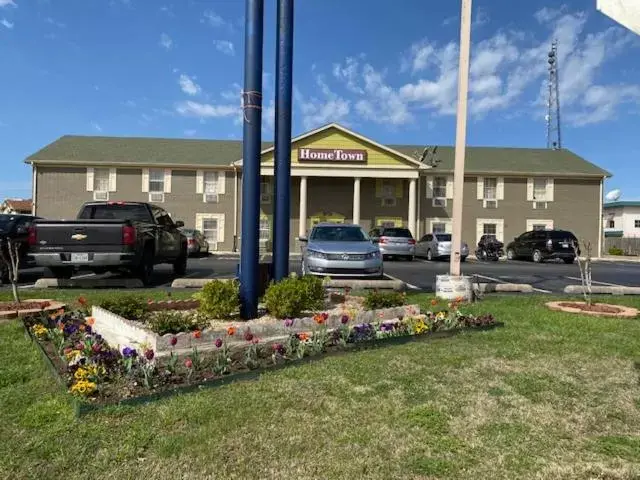 Property Building in Hometown Inn & Suites