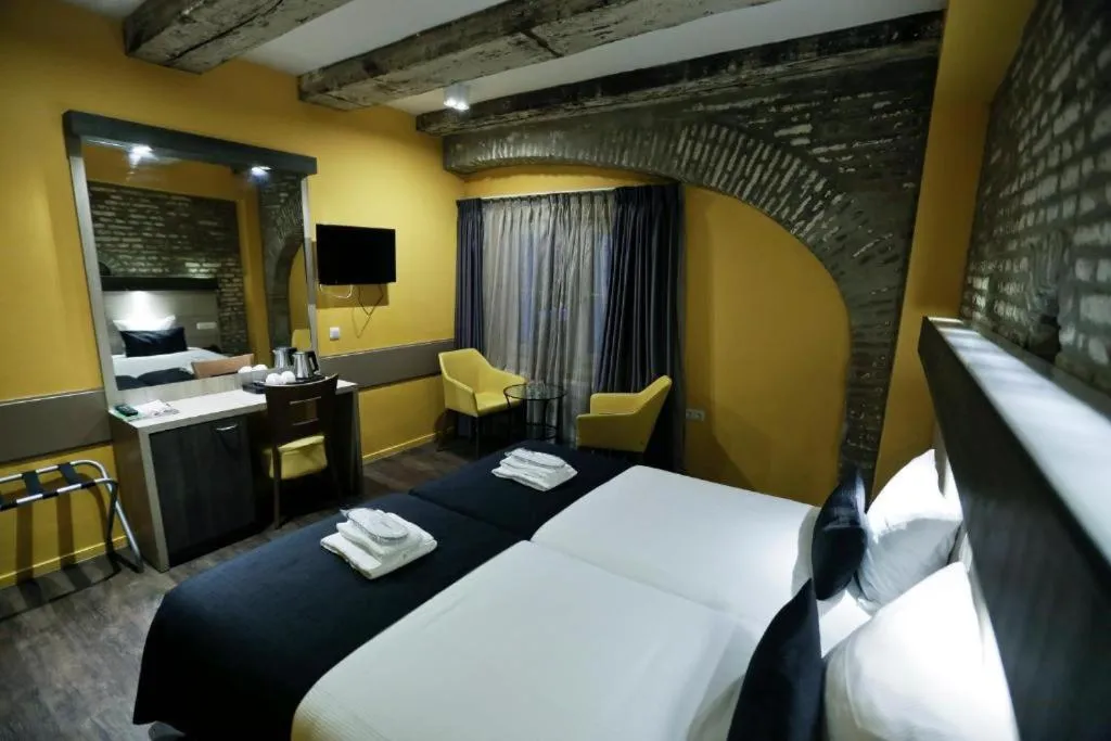 Bed in City Hotel Amsterdam