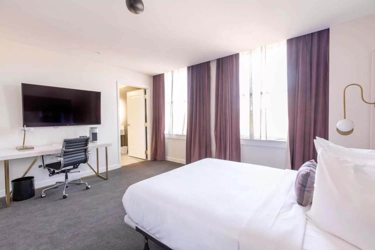 Bed in The Kelly Birmingham, Tapestry Collection By Hilton