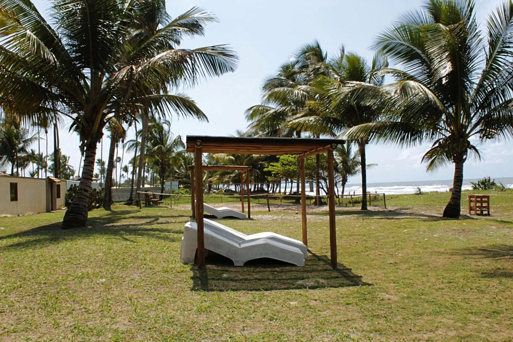 Beach in Pousada dos Hibiscus