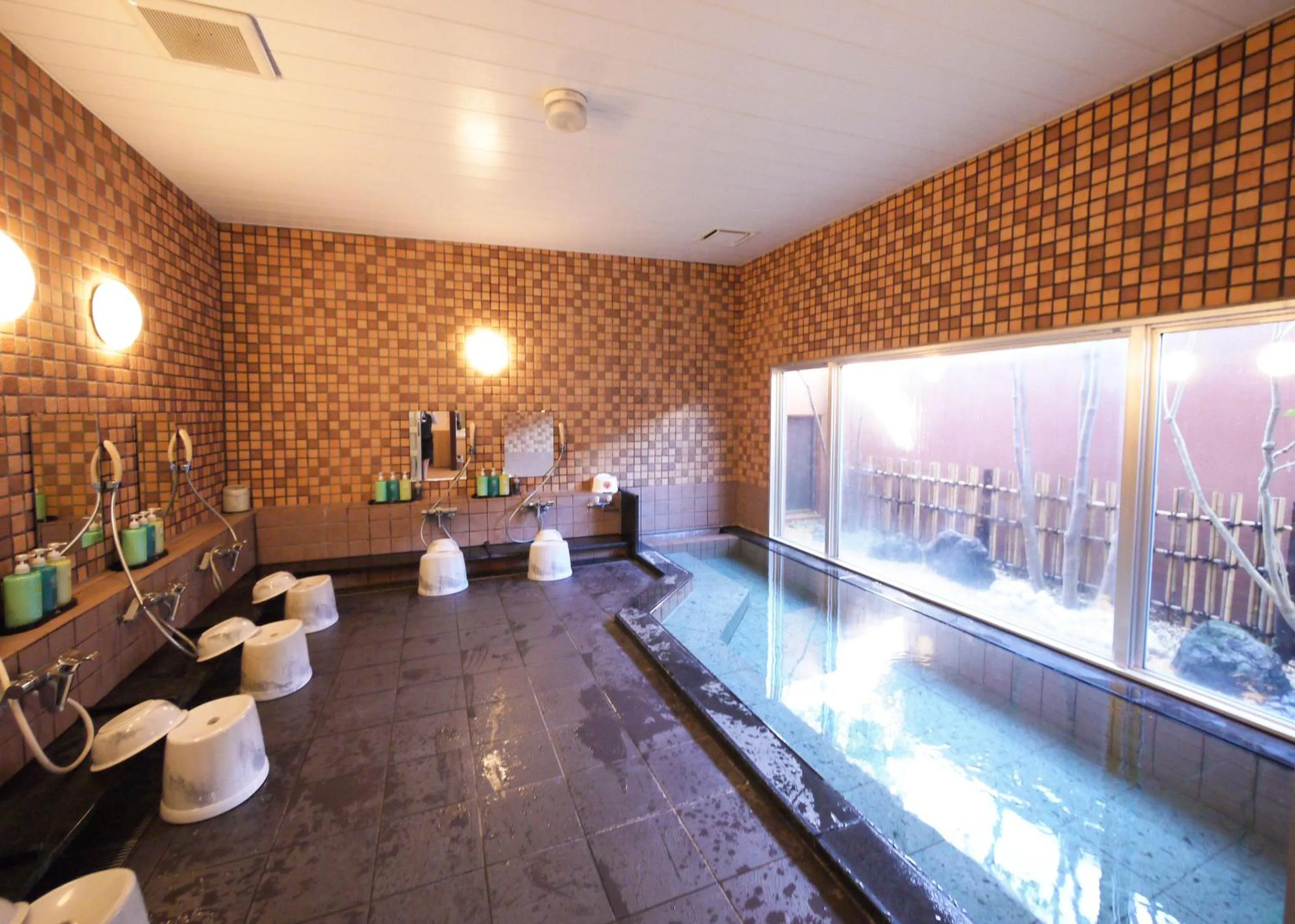Public Bath in Hotel Route-Inn Omaezaki