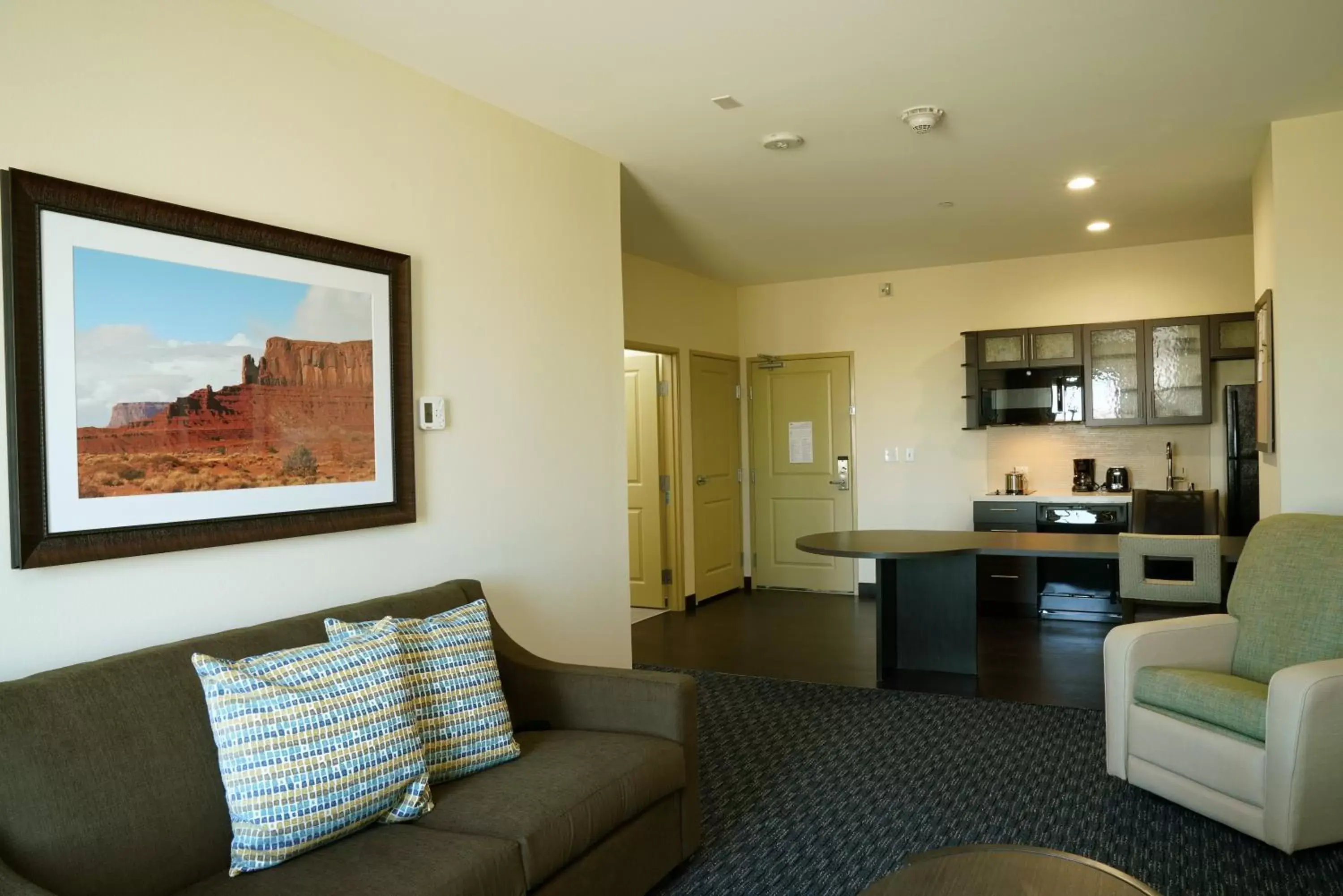 Photo of the whole room, Seating Area in Candlewood Suites - Plano North, an IHG Hotel