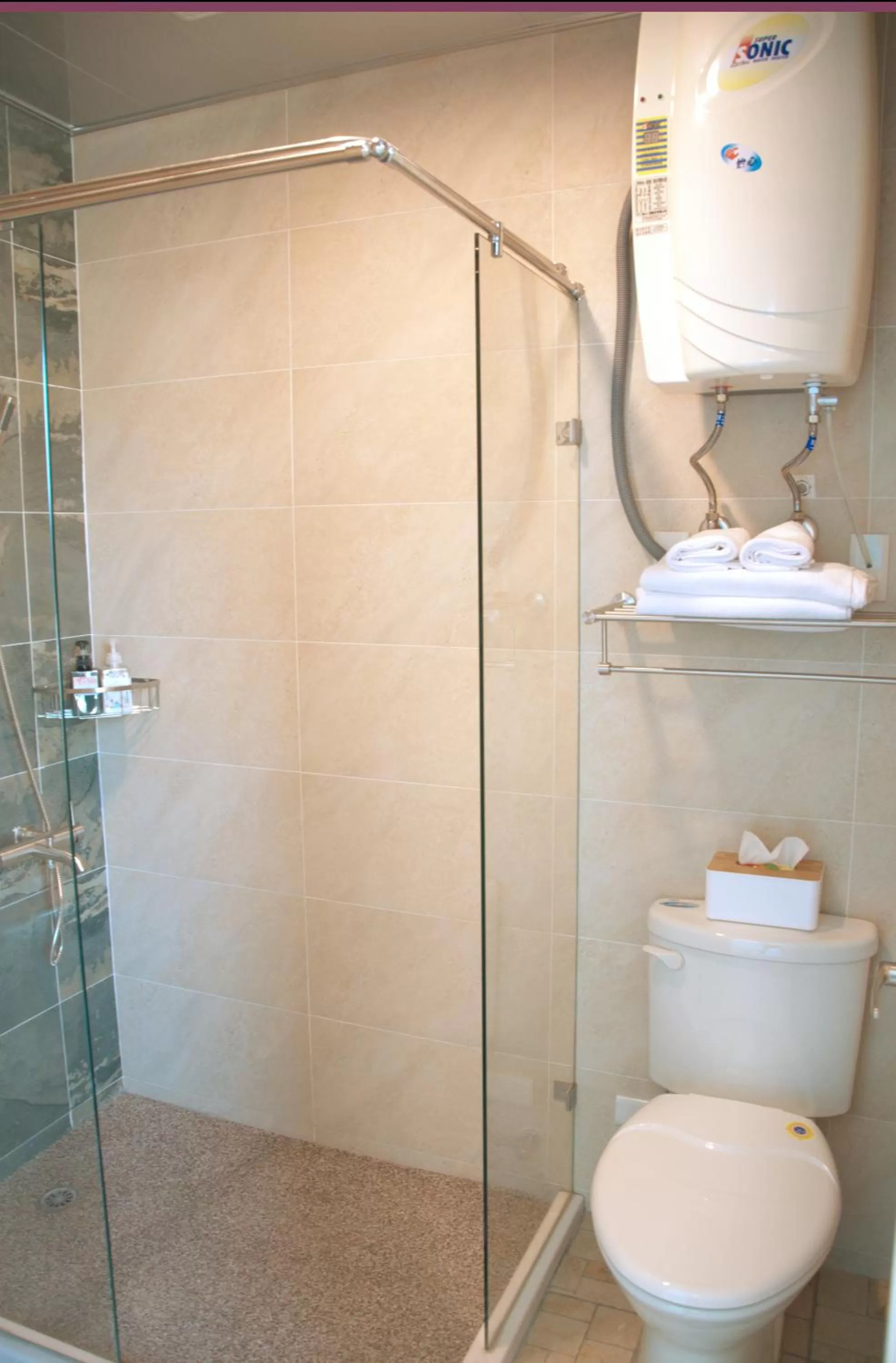 Toilet in Blowing in the wind Homestay