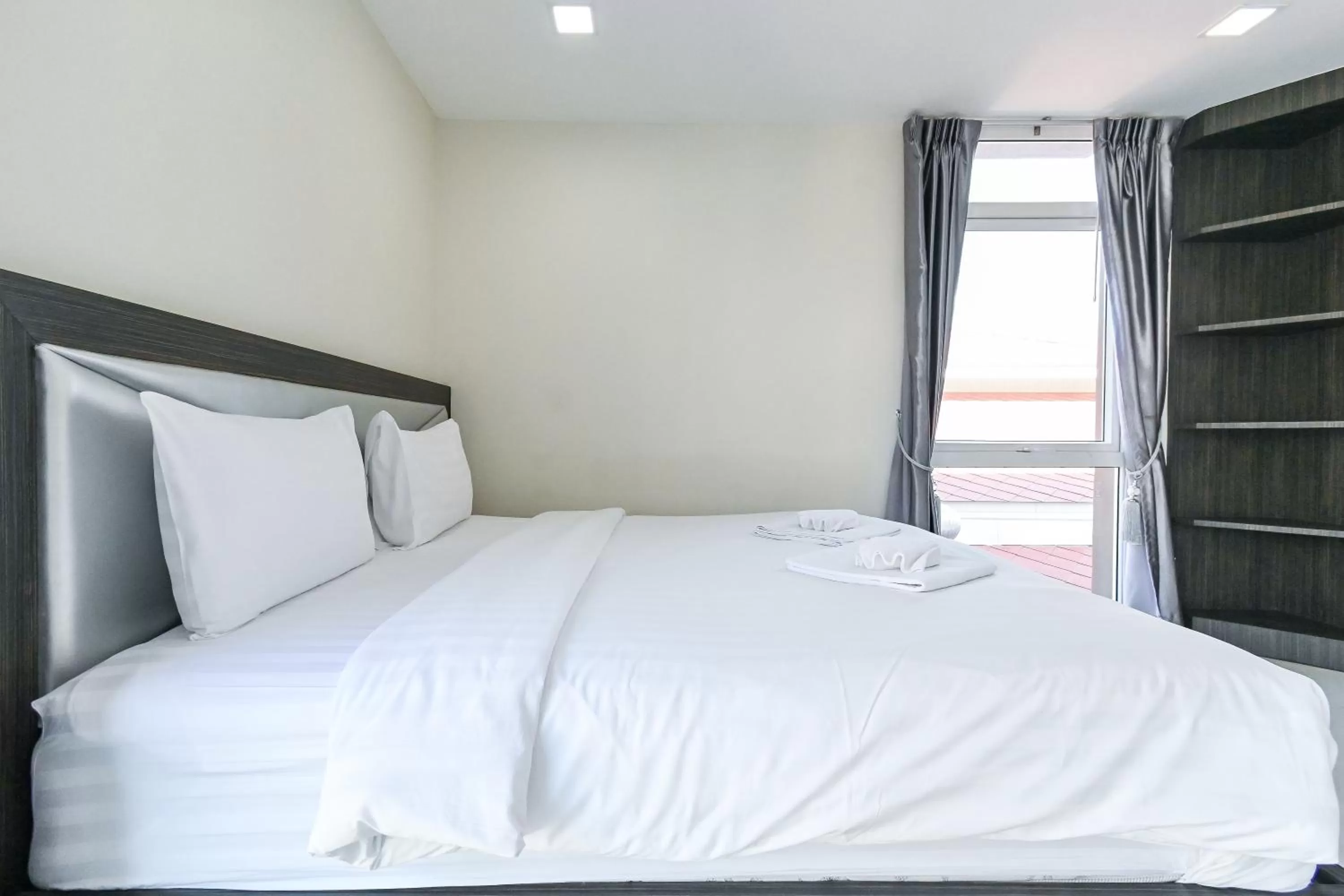 Bed in Golden Sea Hua Hin - SHA Extra Plus