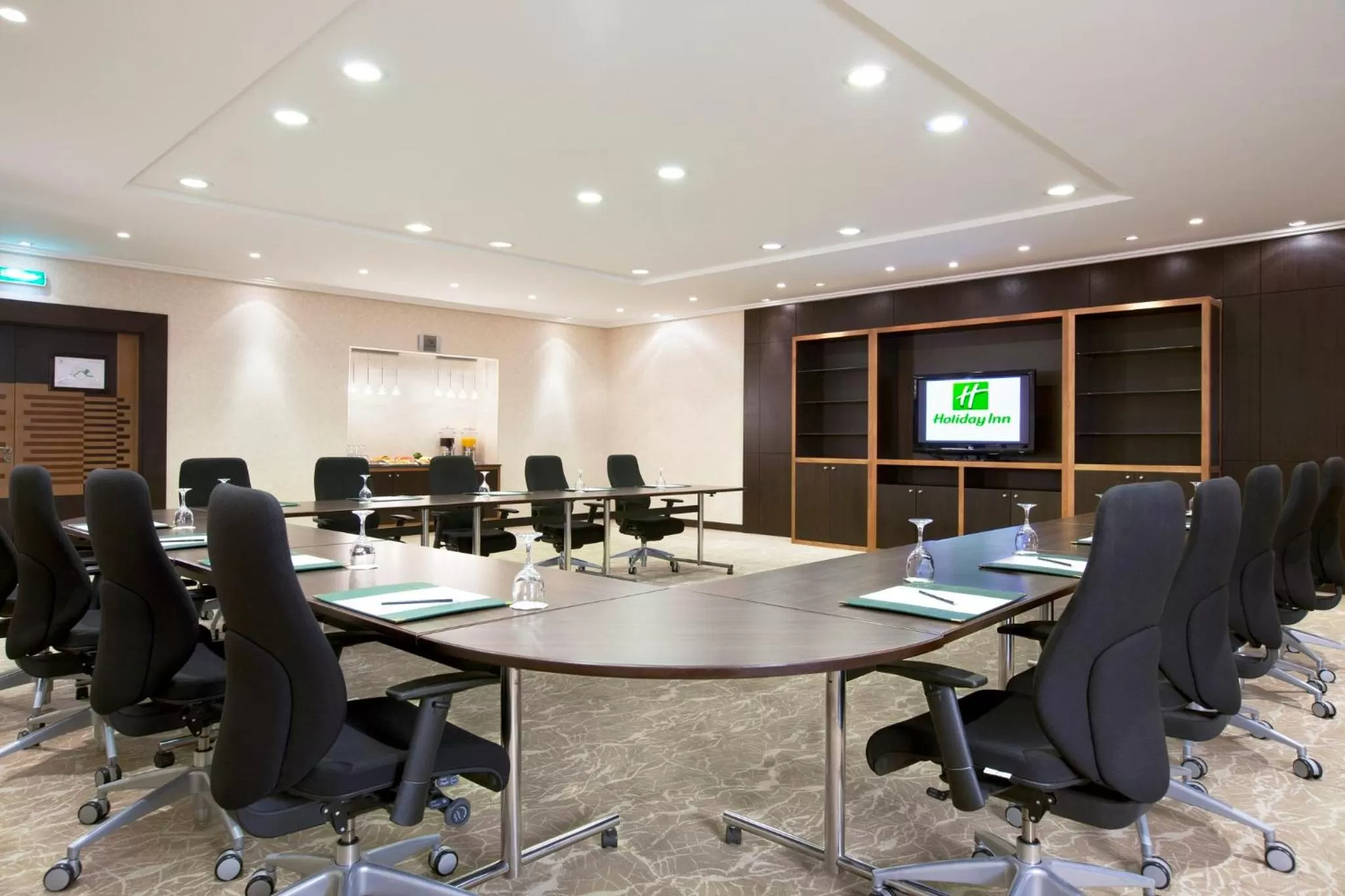 Meeting/conference room in Holiday Inn Riyadh Izdihar by IHG