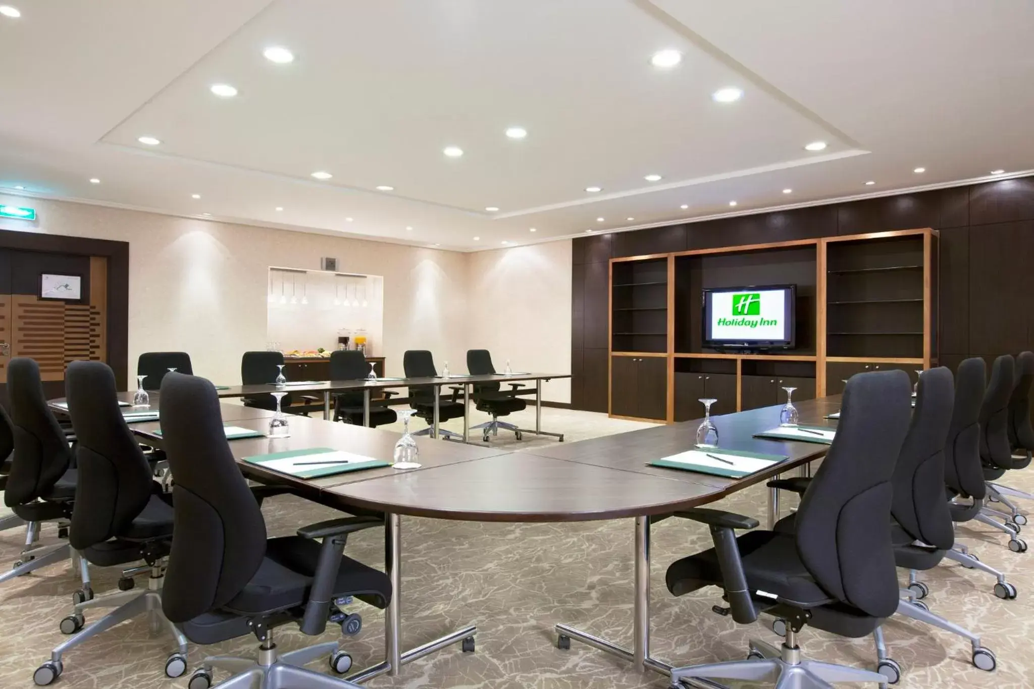 Meeting/conference room in Holiday Inn Riyadh Izdihar, an IHG Hotel