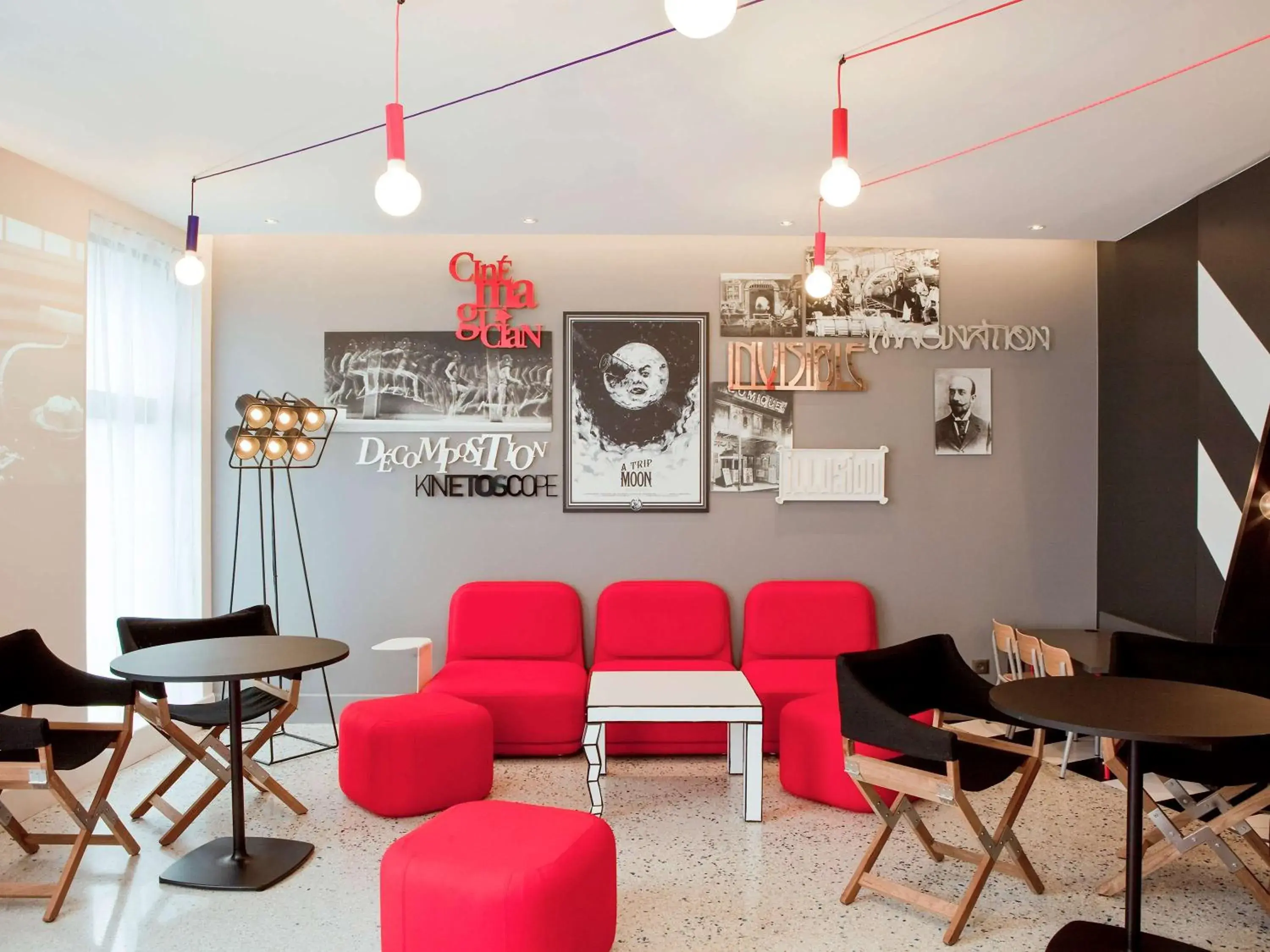 Lounge or bar, Seating Area in ibis Styles Paris Mairie de Montreuil