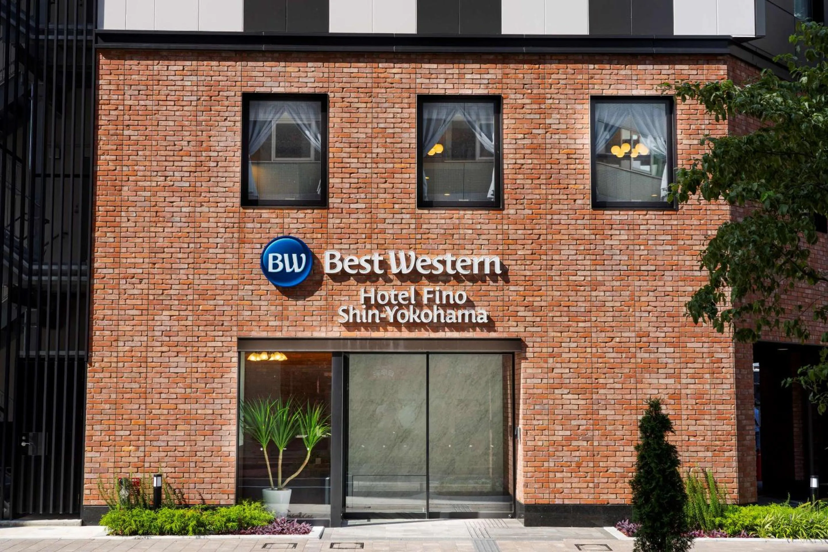 Property building in Best Western Hotel Fino Shin-Yokohama