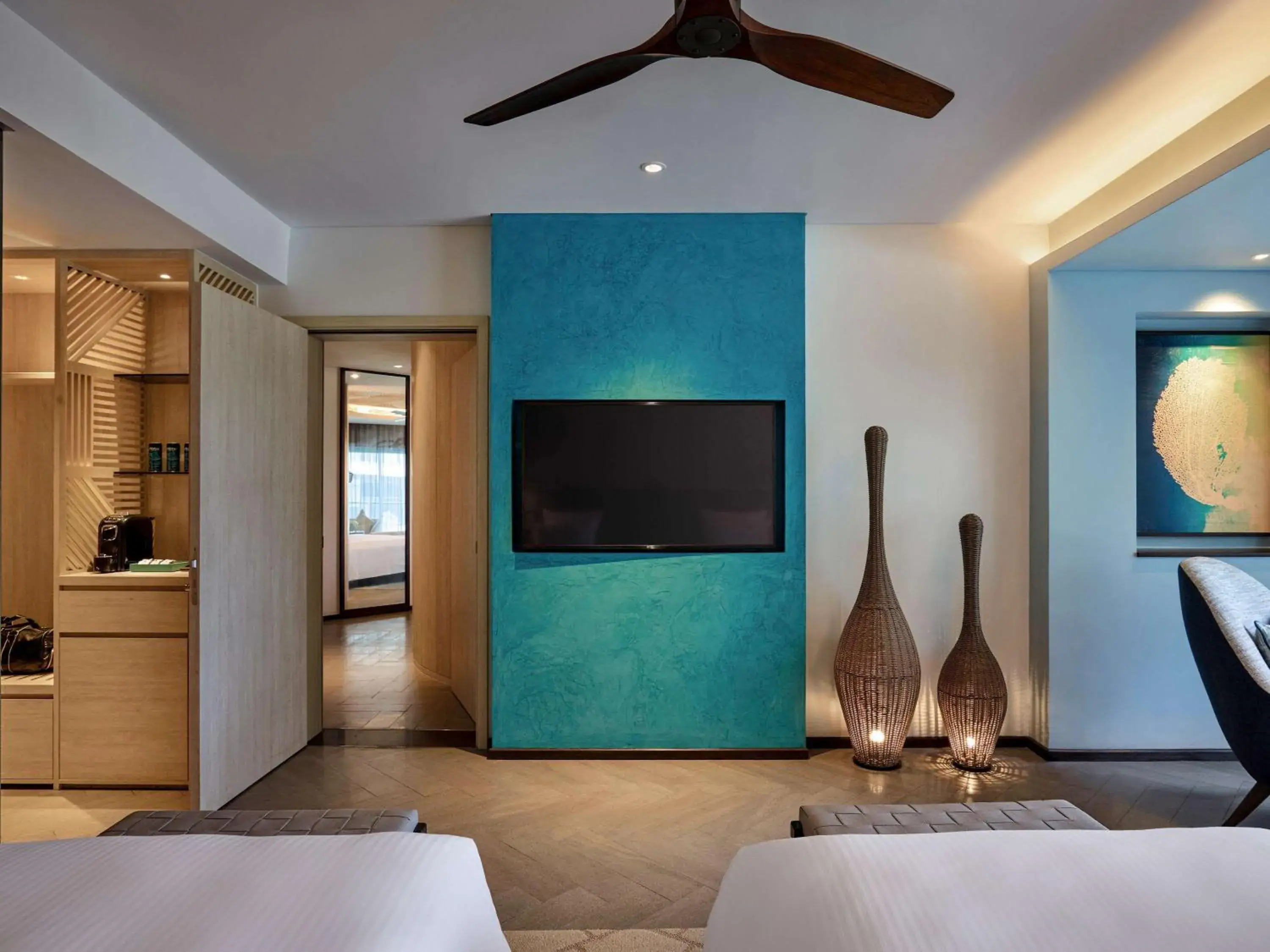 Bedroom, TV/Entertainment Center in Pullman Phu Quoc Beach Resort