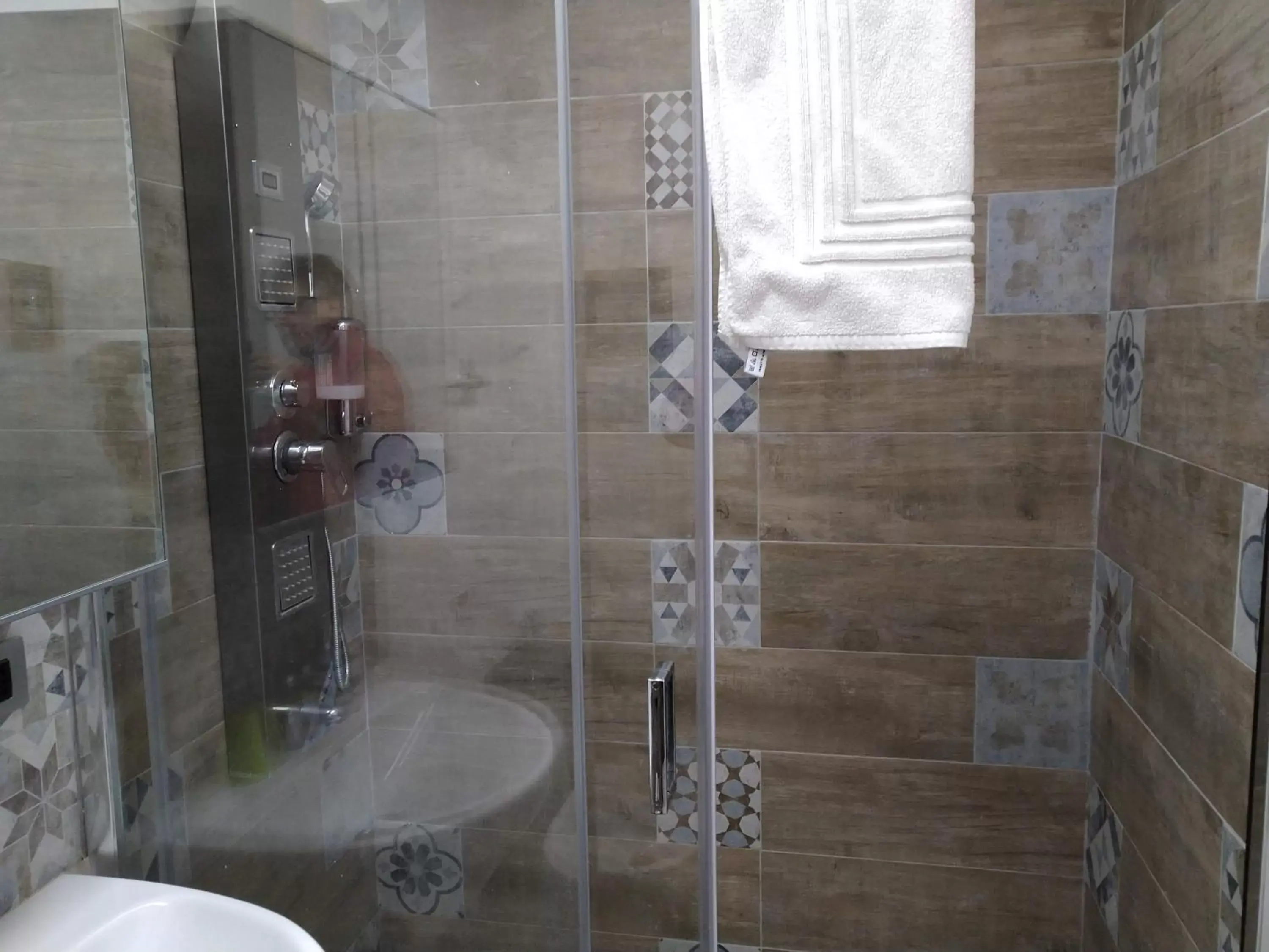 Bedroom, Bathroom in Mabbonath B&B - Il Genio del Porto