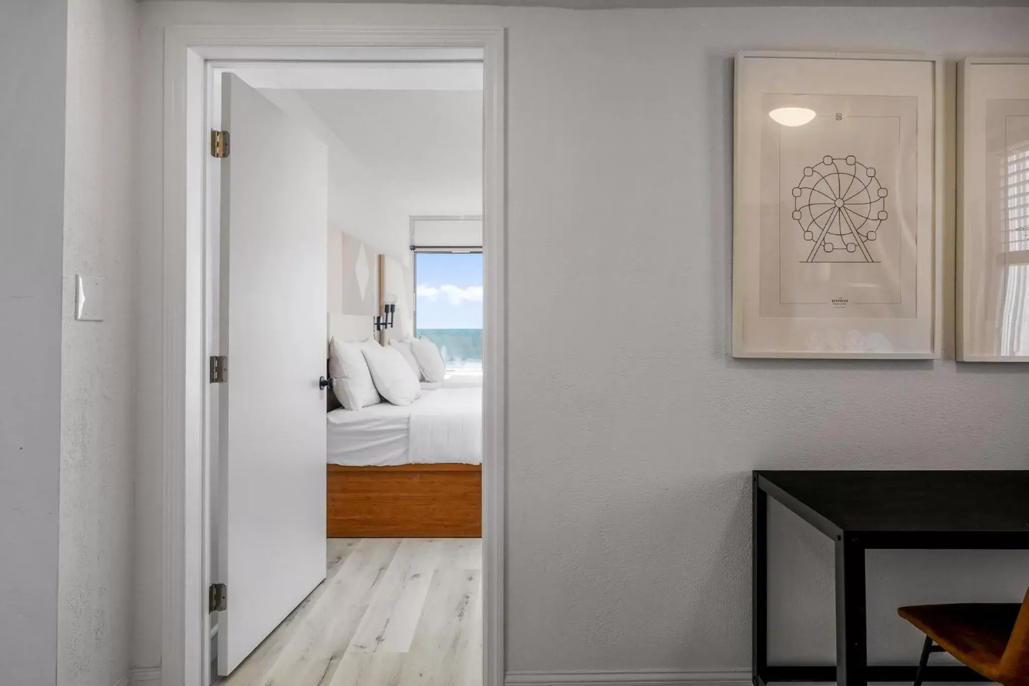 View (from property/room), Bathroom in The Beverley Beach House