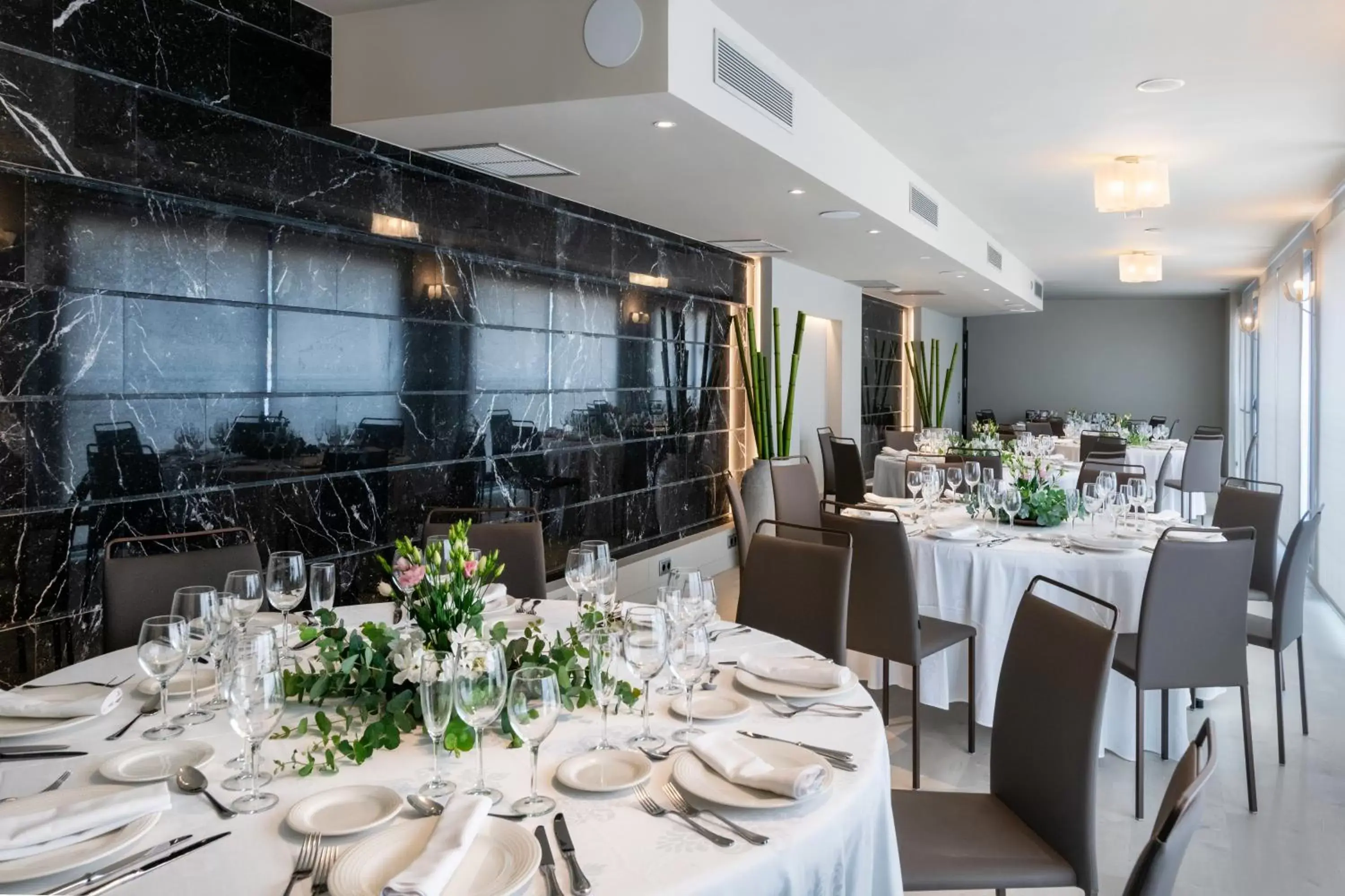 Banquet/Function facilities, Restaurant/Places to Eat in Salles Hotel Aeroport de Girona
