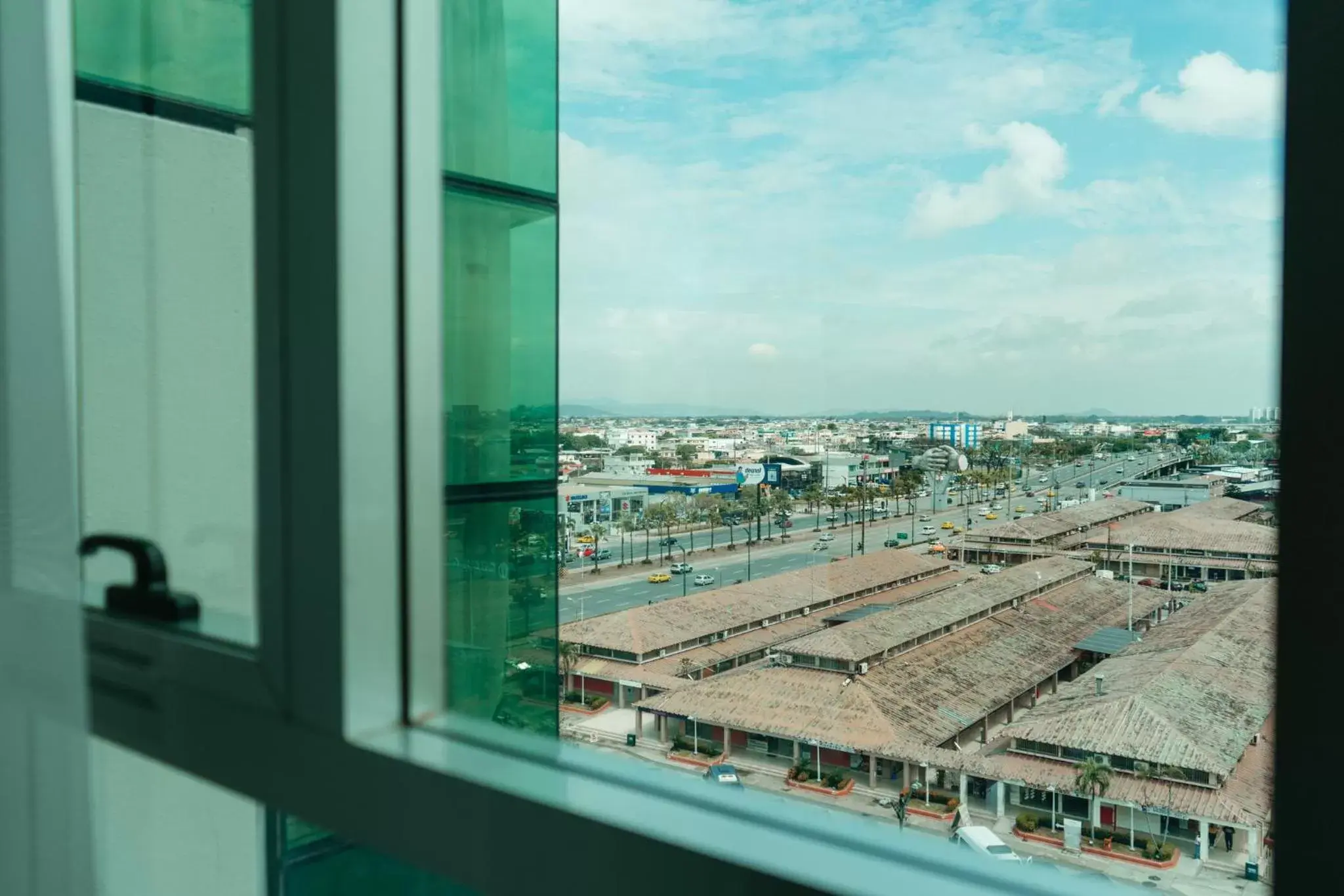 Photo of the whole room in Holiday Inn Guayaquil Airport, an IHG Hotel