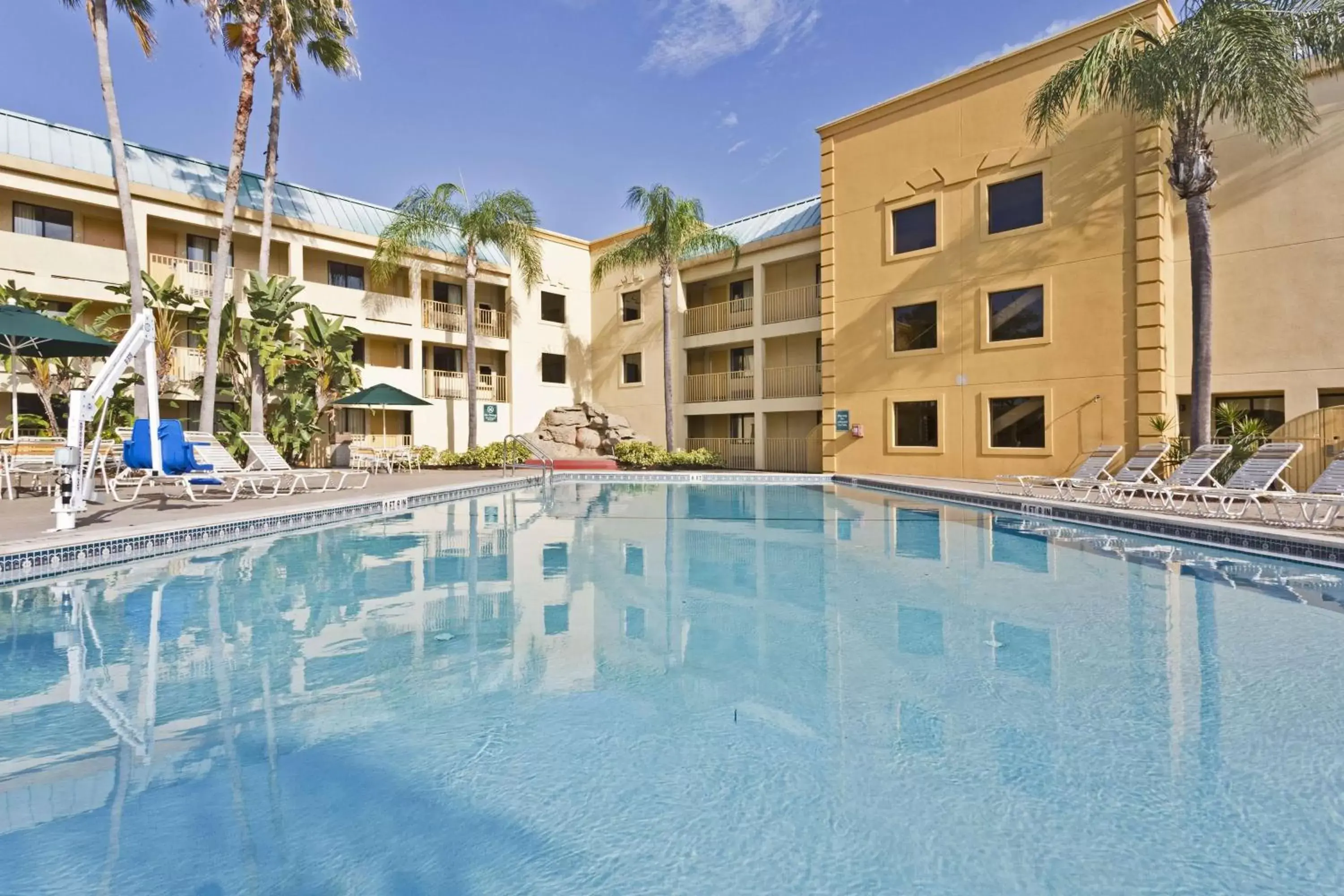 On site, Swimming Pool in La Quinta Inn by Wyndham Tampa Near Busch Gardens