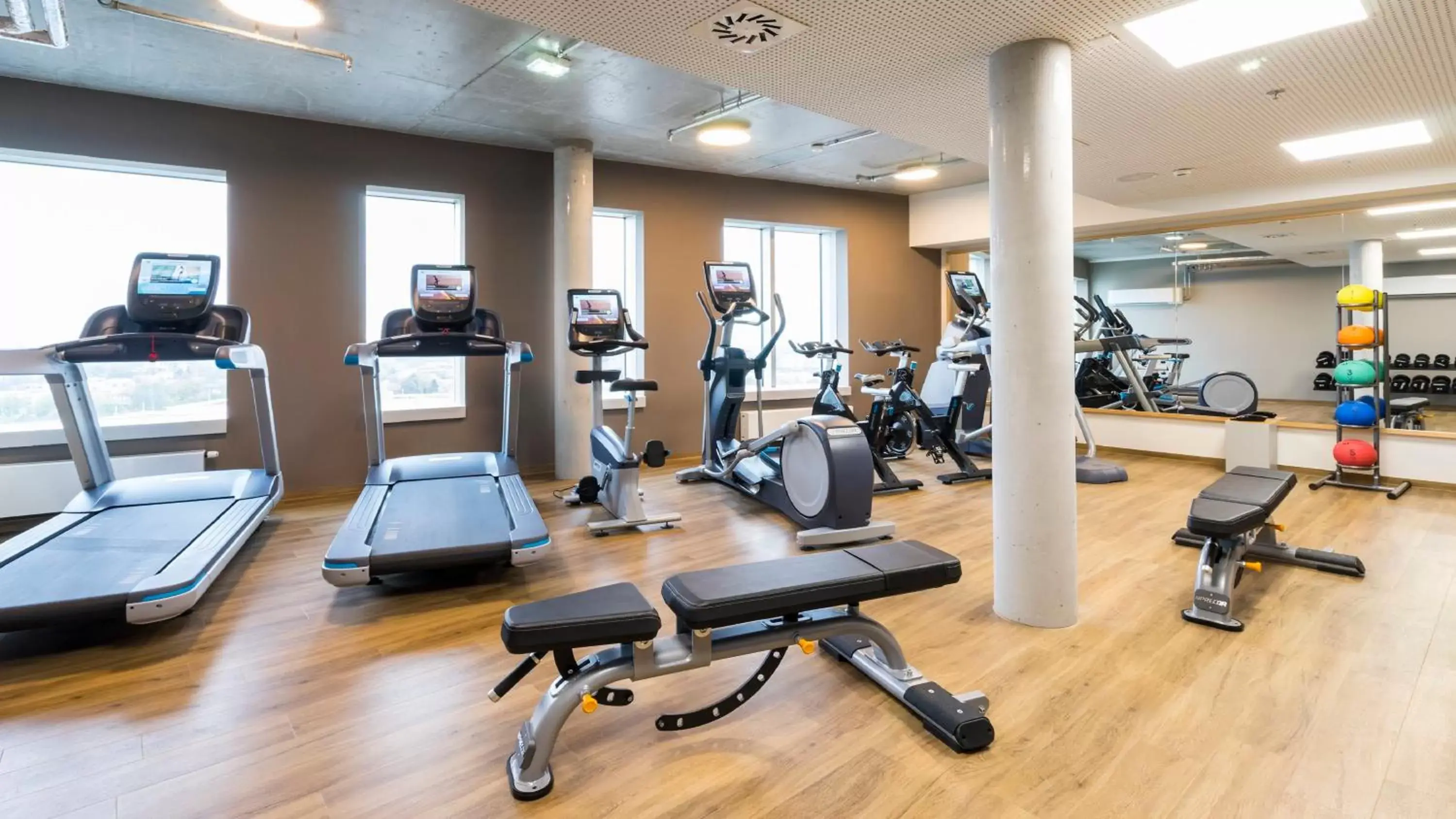 Fitness centre/facilities, Fitness Center/Facilities in Holiday Inn Hamburg - City Nord, an IHG Hotel
