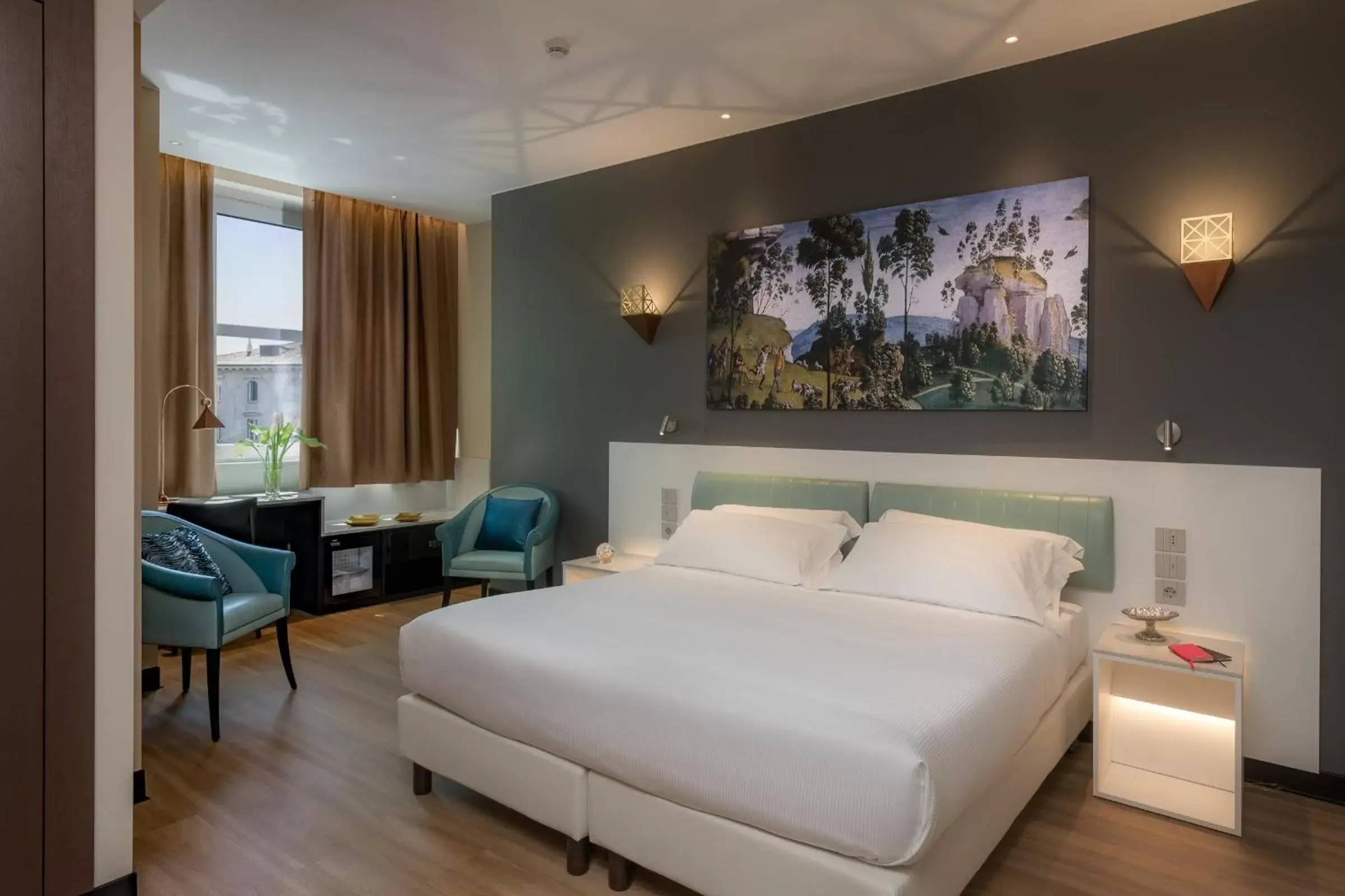 Photo of the whole room, Bed in Sangallo Palace Photo of the whole room, Bed in Sangallo Palace