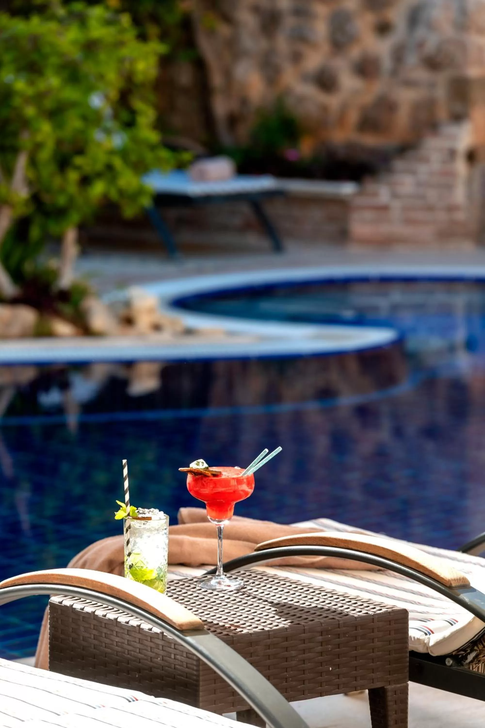 Swimming pool in Dogan Hotel