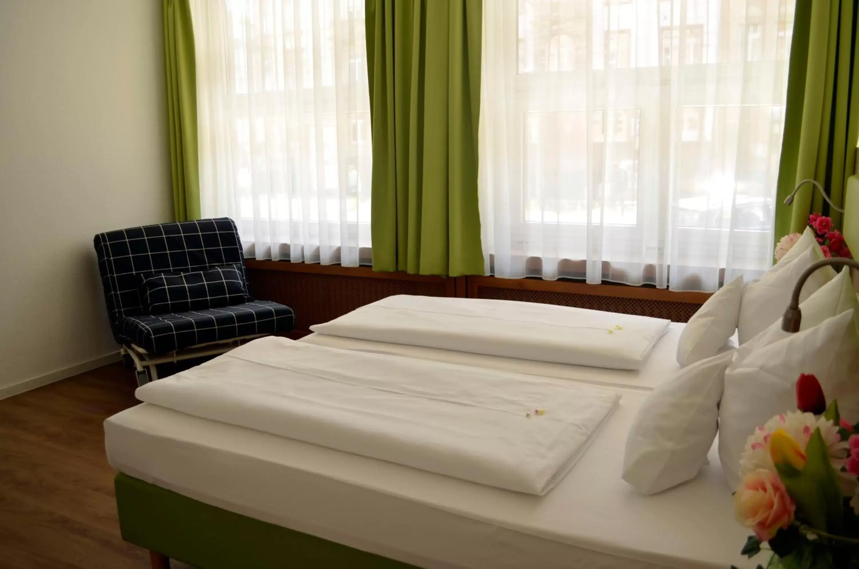 Bed in Hotel Astoria