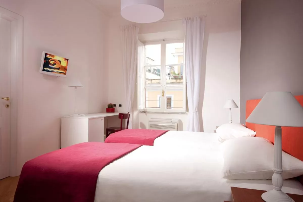 Twin Room in NTB Roma