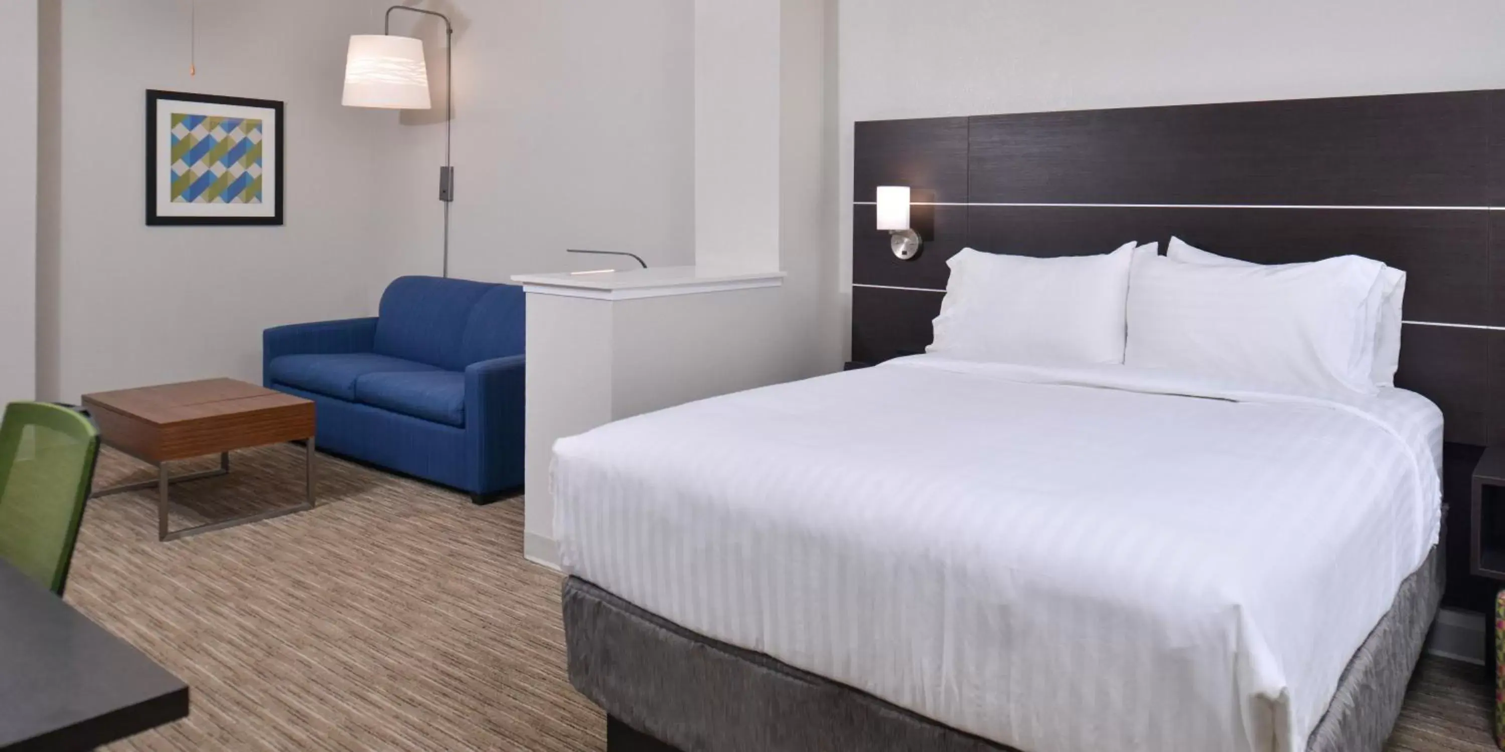 Bed in Holiday Inn Express & Suites Corpus Christi-N Padre Island, an IHG Hotel