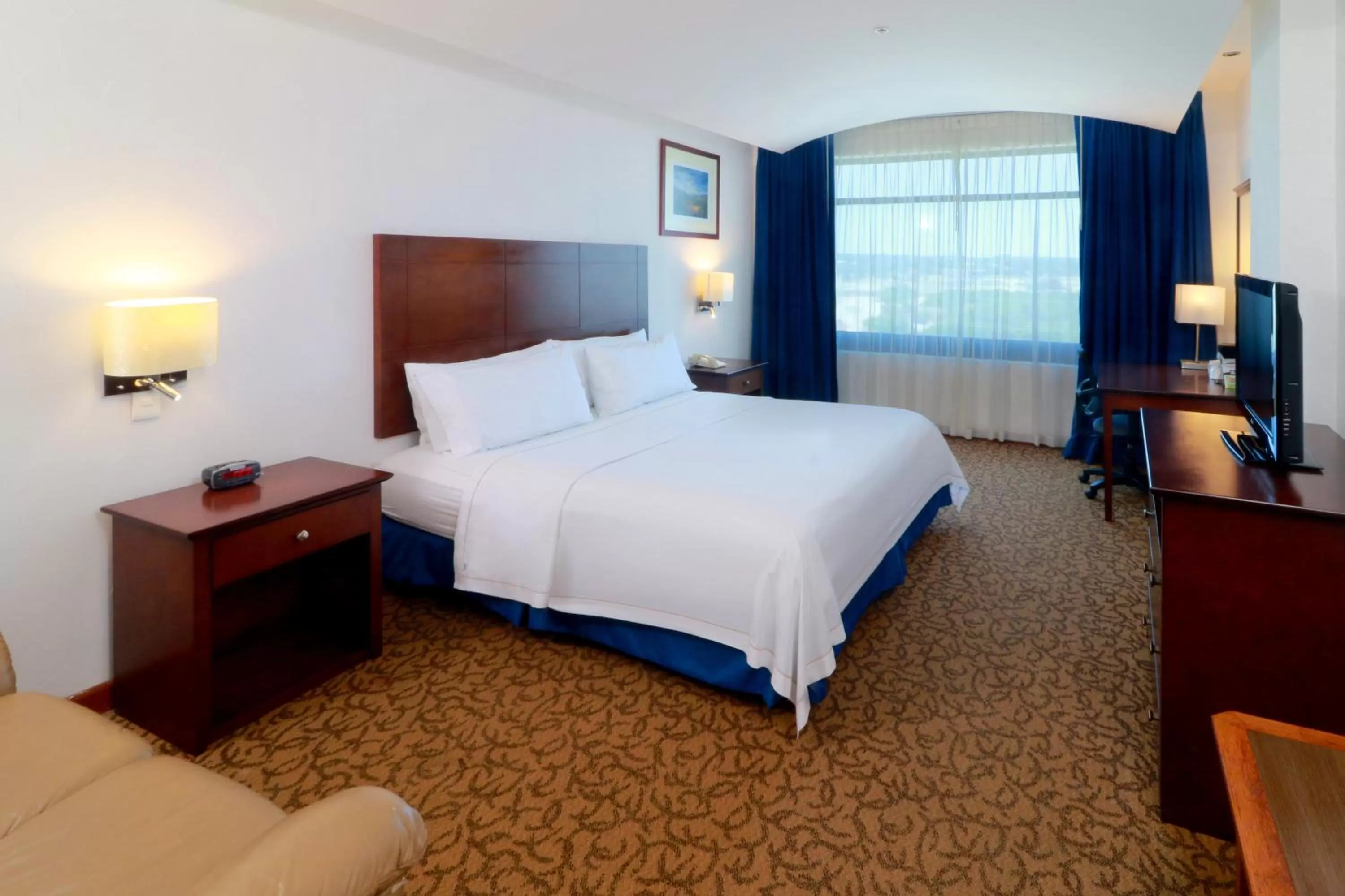 Bedroom, Bed in Holiday Inn Express Nuevo Laredo by IHG