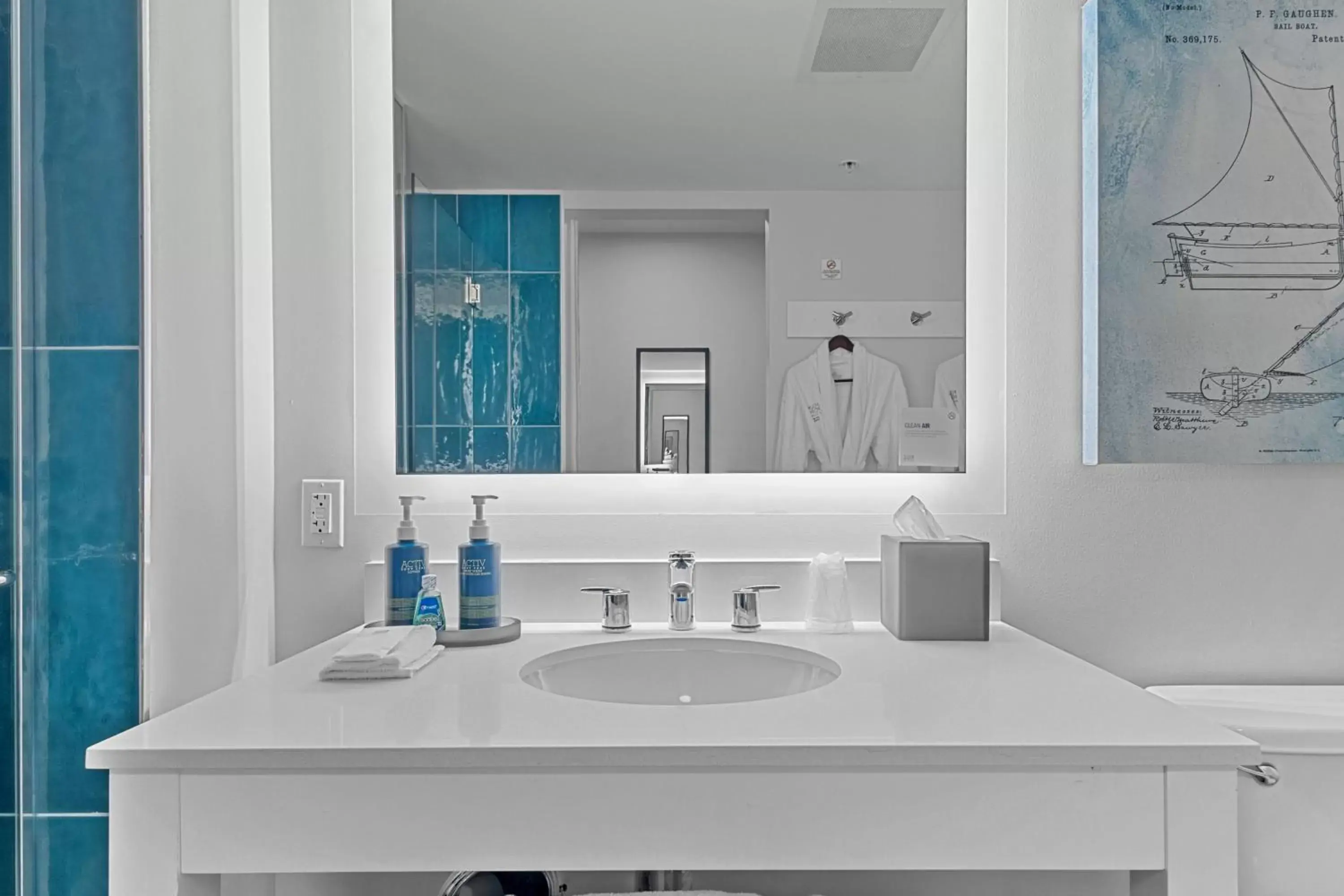 Bathroom in Four Points By Sheraton Punta Gorda Harborside