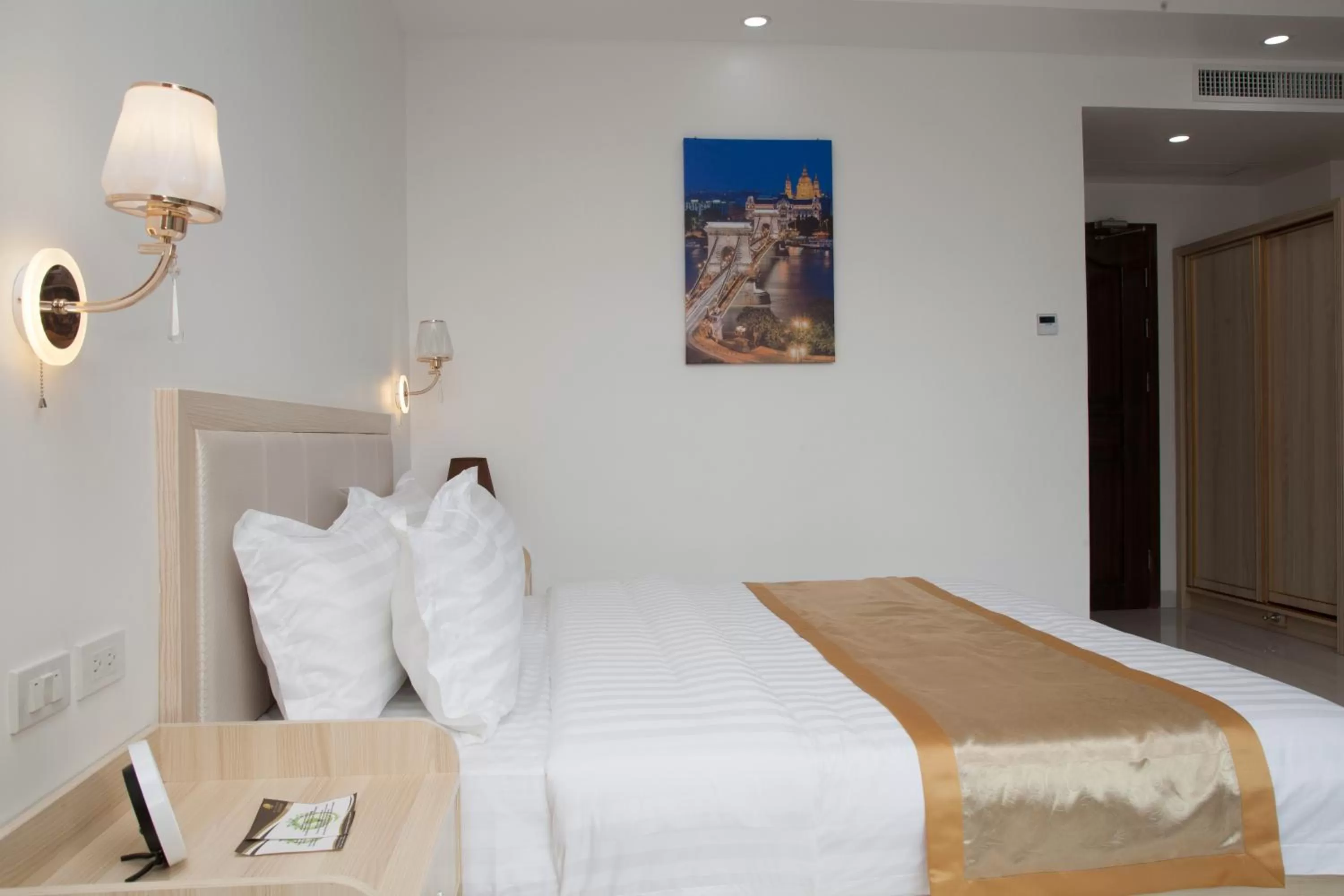 Bed in One El Nido Suite