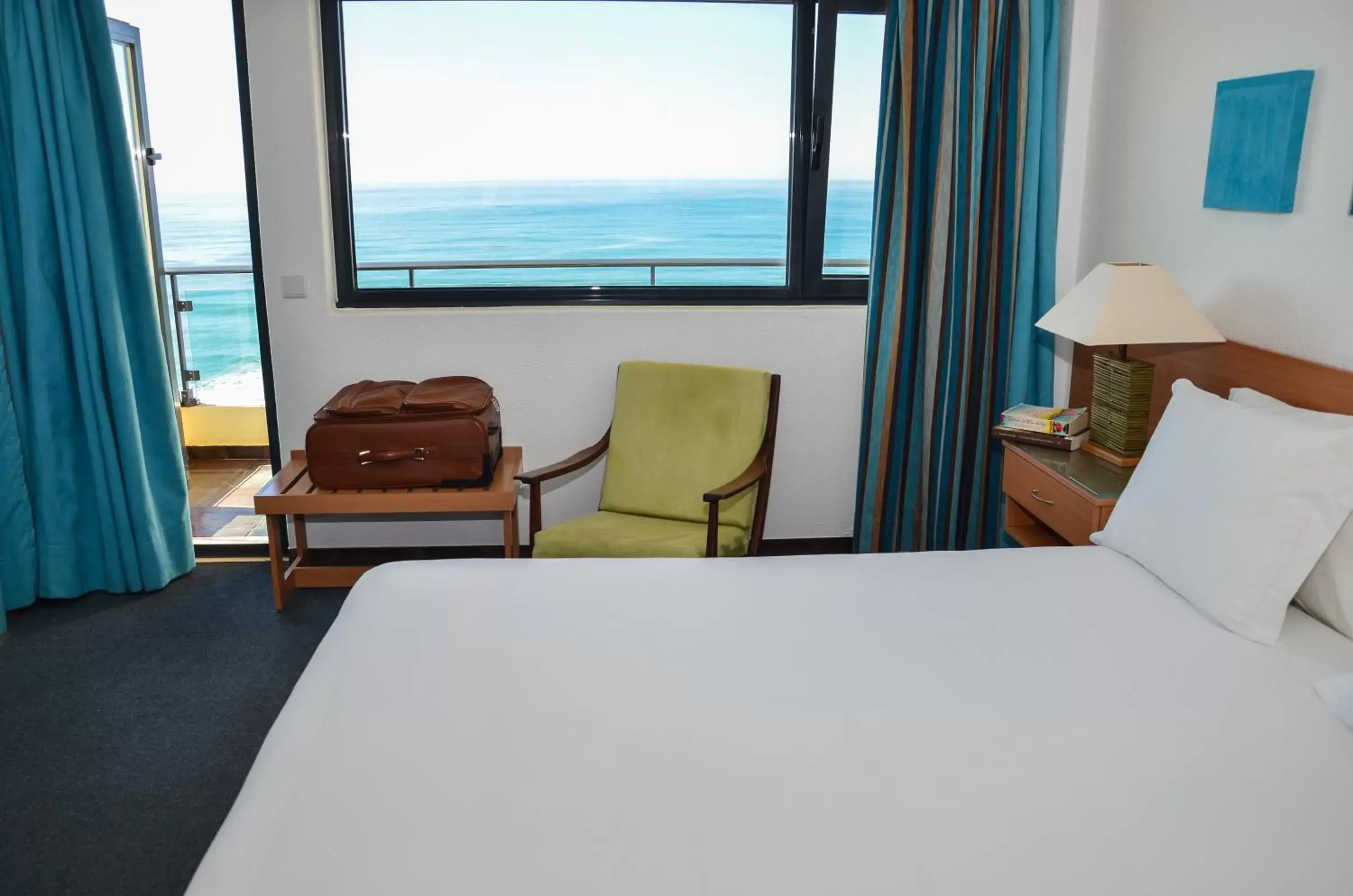 Bedroom, Sea View in Hotel Golf Mar