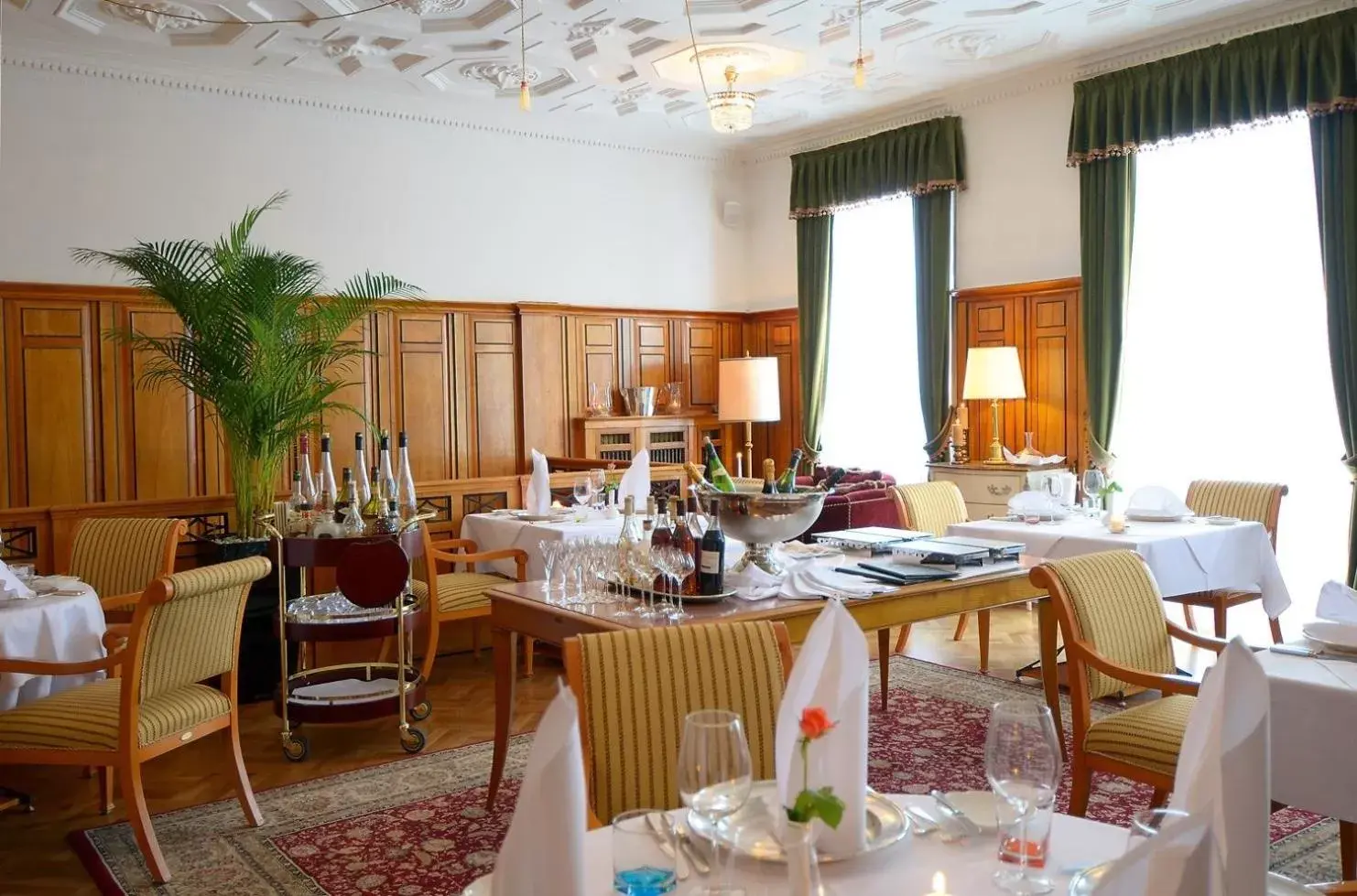 Restaurant/Places to Eat in Das Palmenwald Schwarzwaldhof, BW Signature Collection