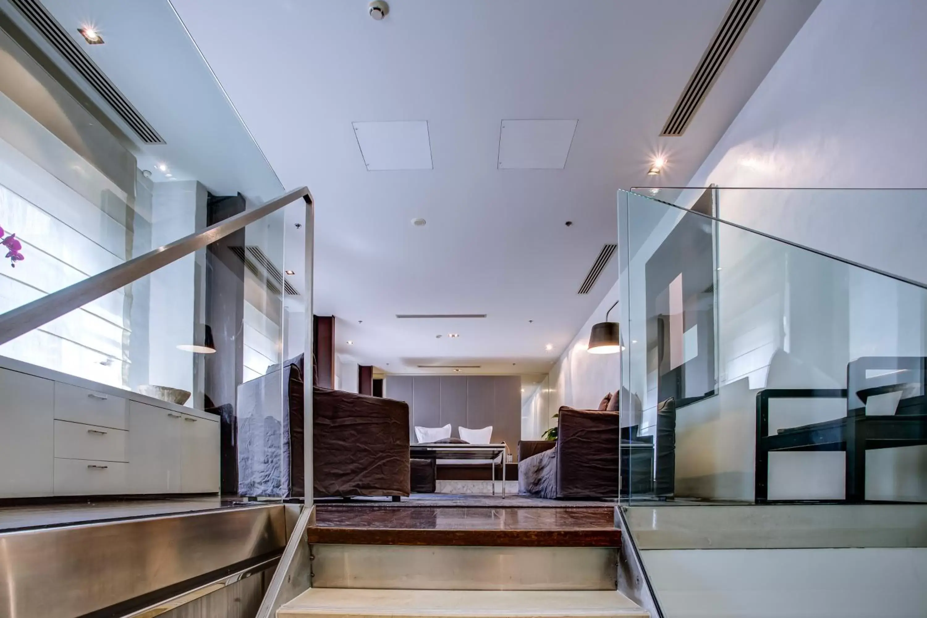 Living room in Establishment Hotel Living room in Establishment Hotel