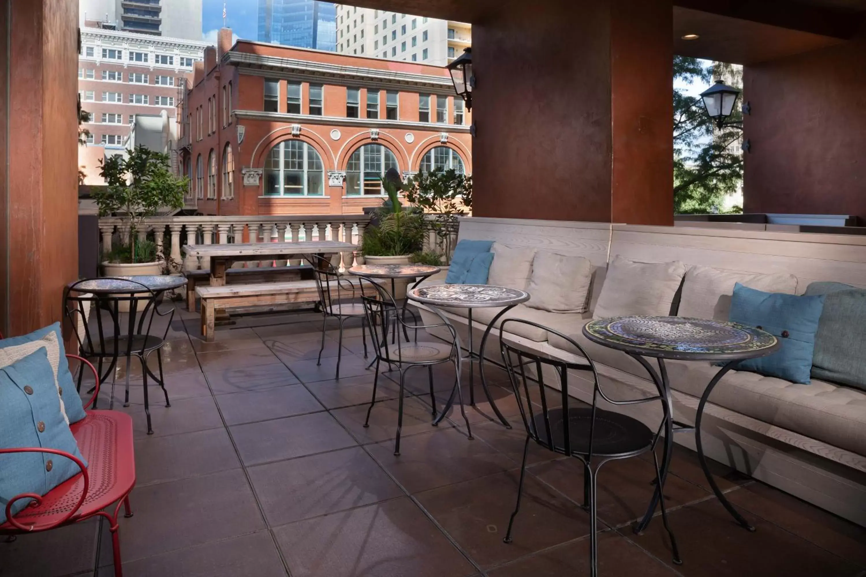 Balcony/Terrace in Hotel Valencia Riverwalk