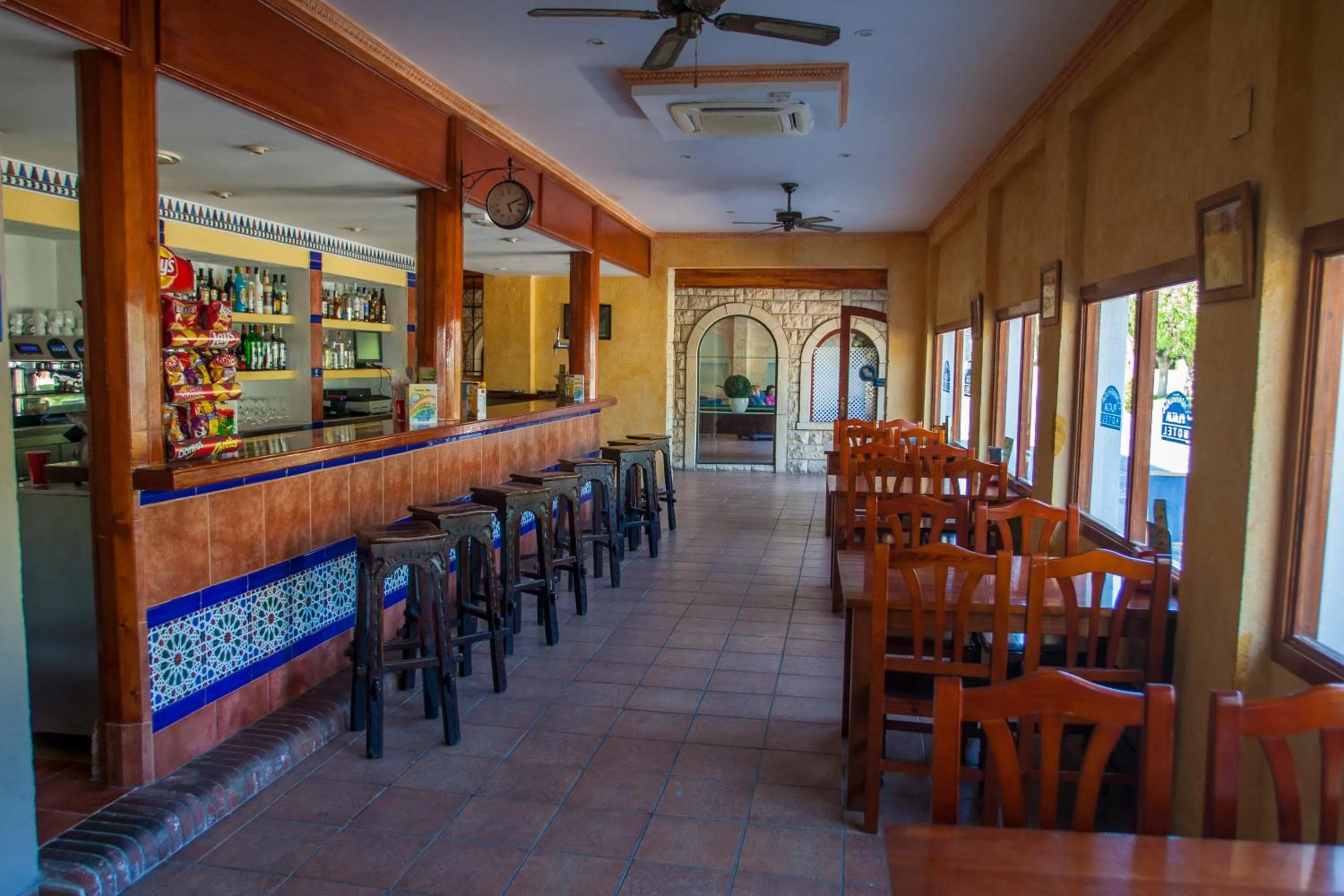 Lounge or bar in Hotel Comarruga Platja