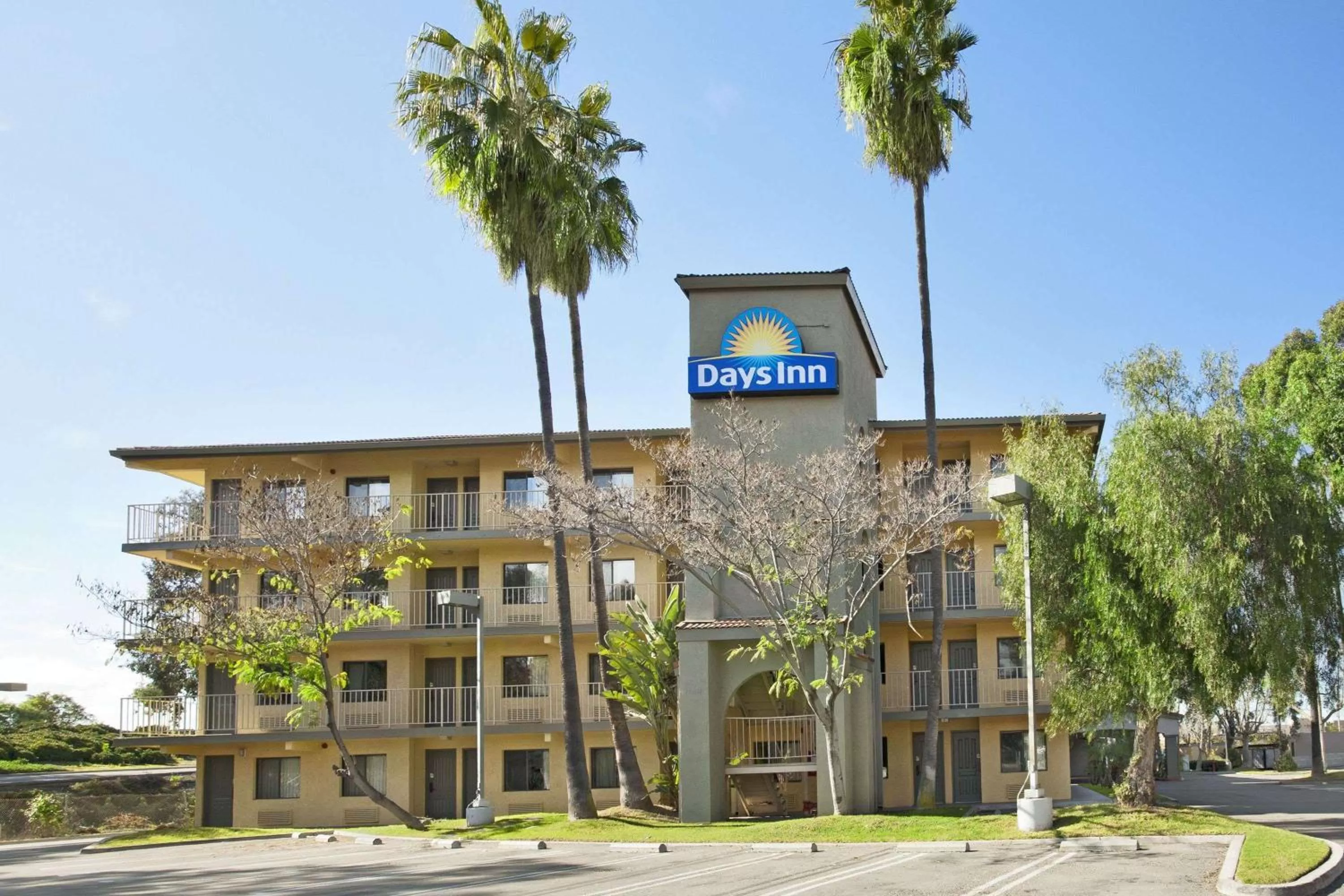 Days Inn by Wyndham Buena Park Anaheim