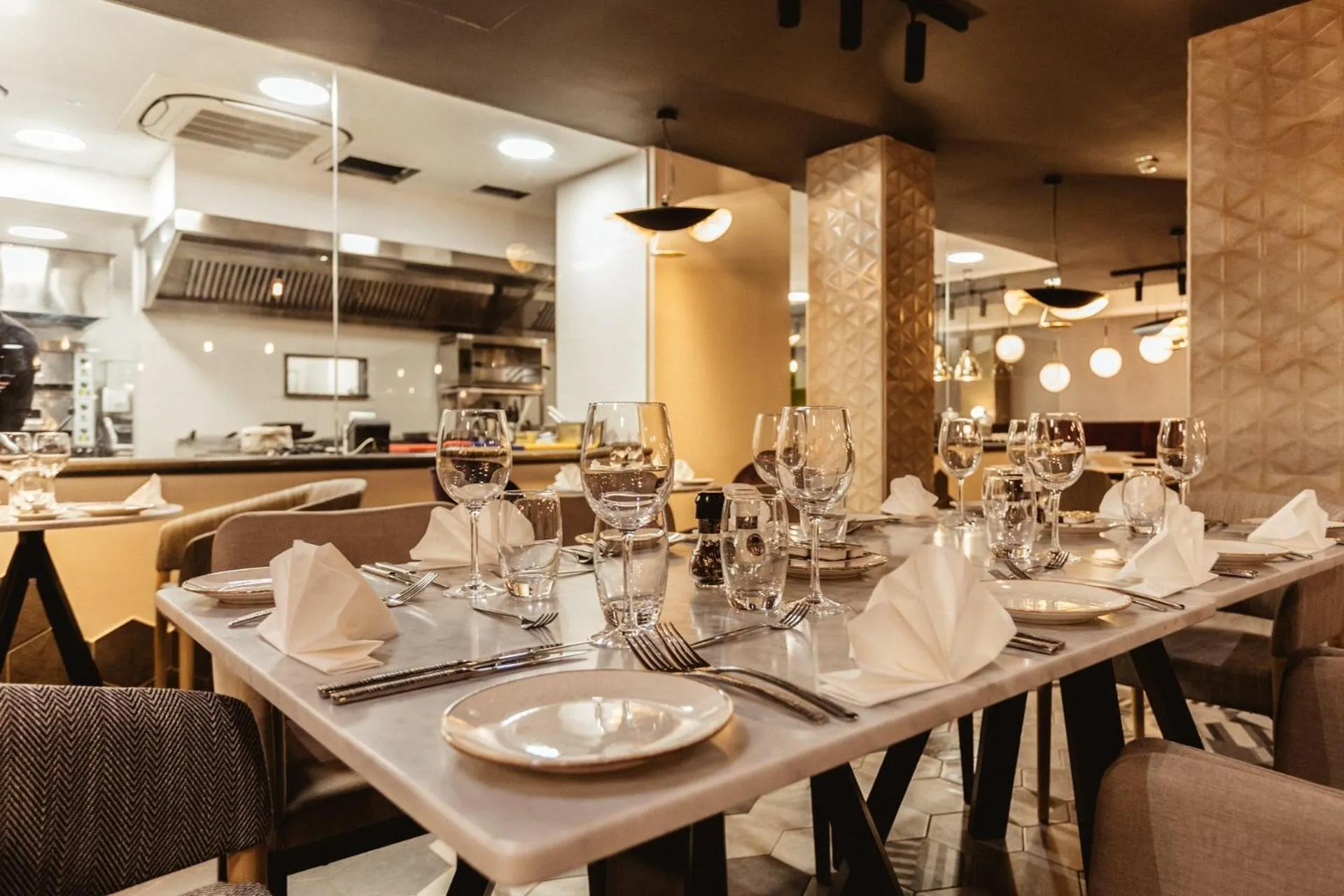 Restaurant/places to eat in 1926 Le Soleil Hotel & Spa