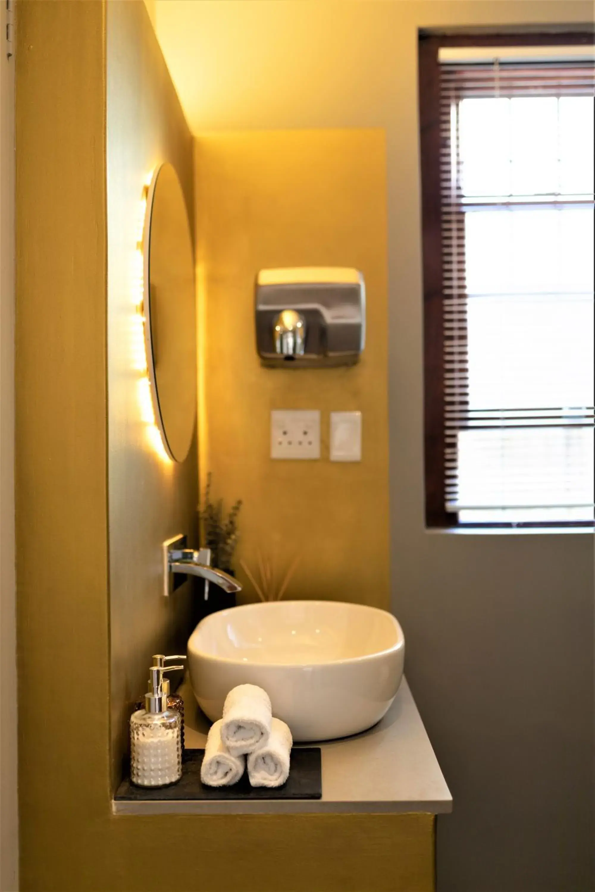 Public Bath, Bathroom in Cape Diem Lodge