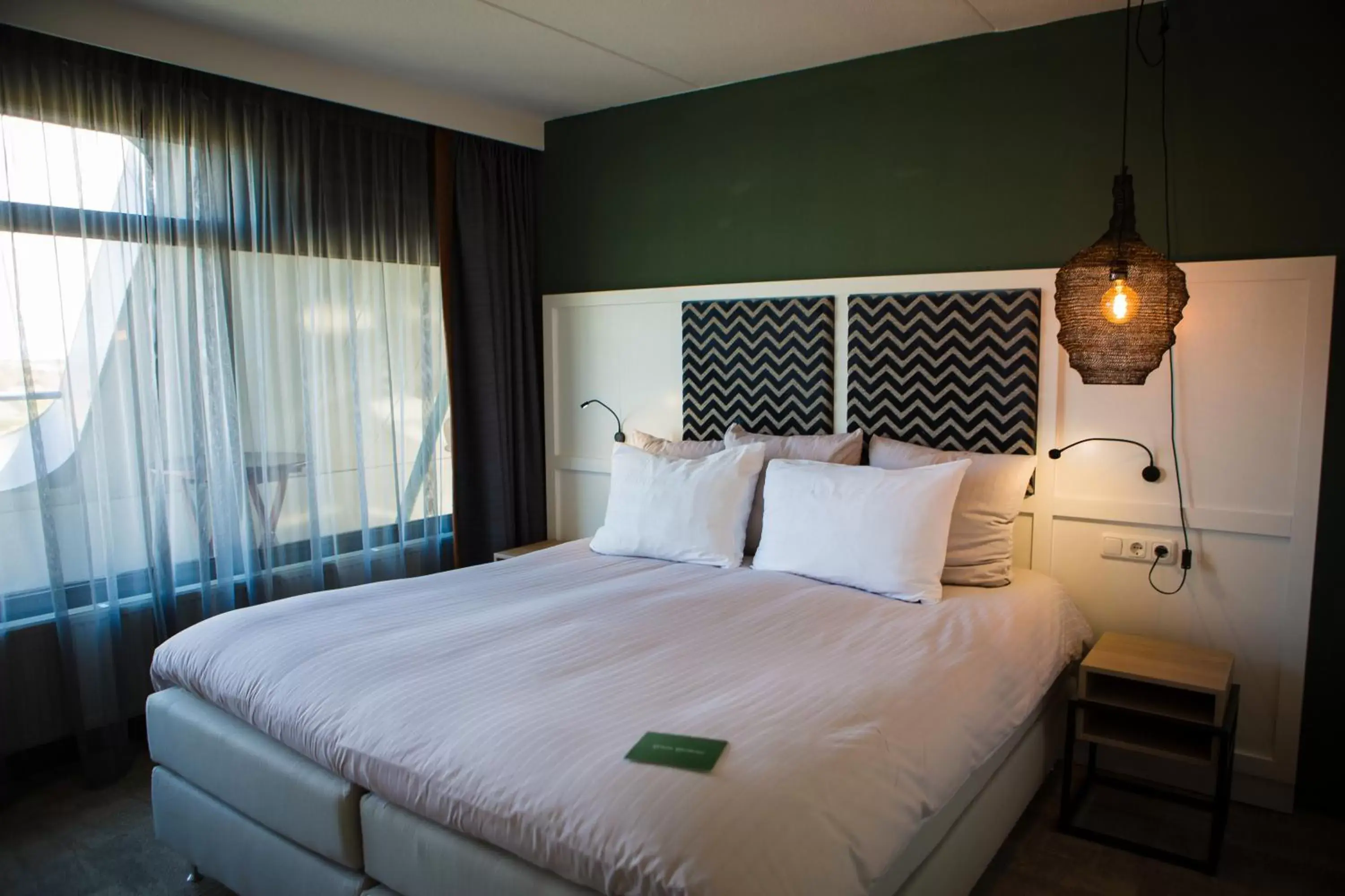 Bedroom, Bed in Paal 8 Hotel aan Zee