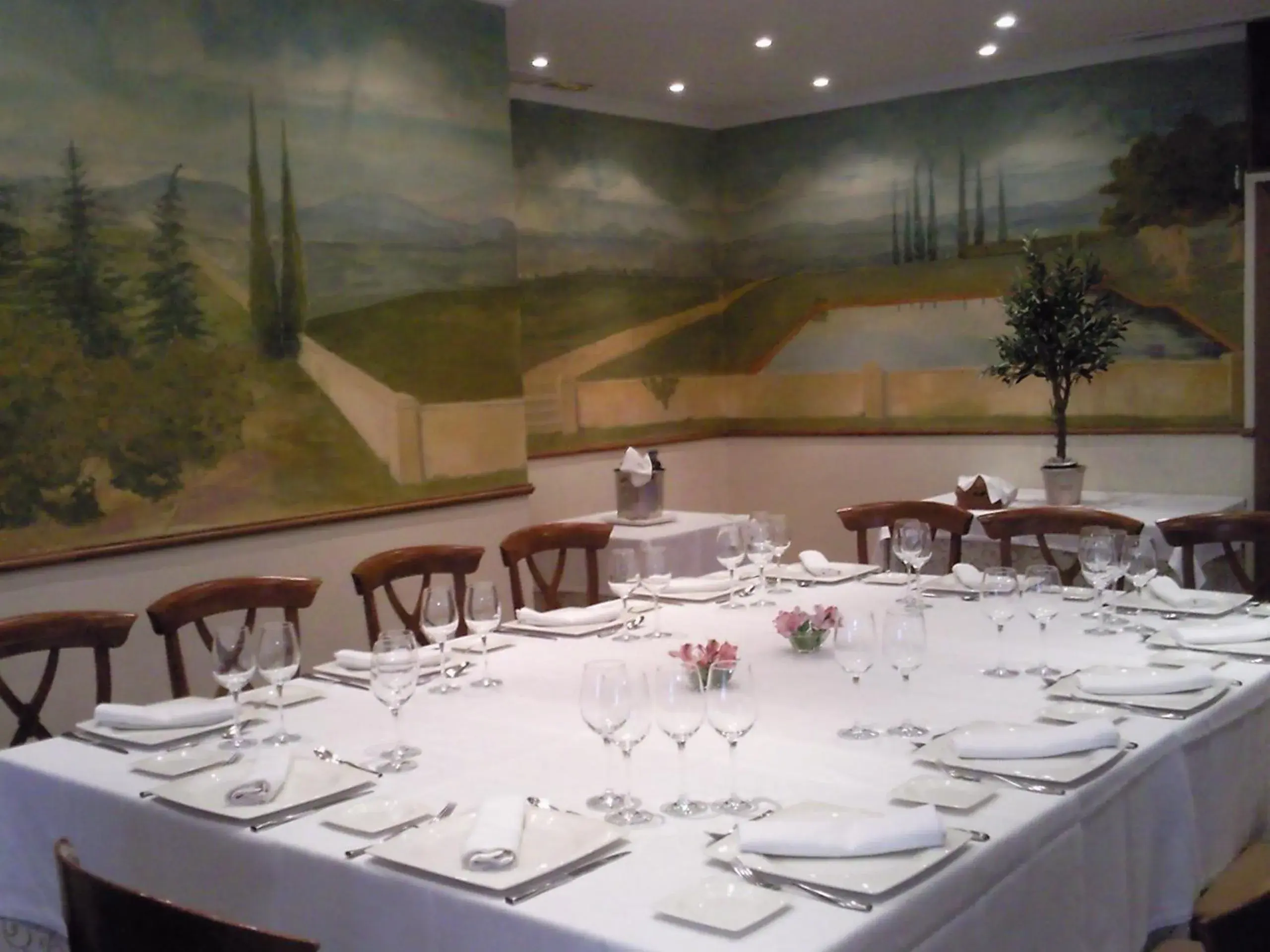 Restaurant/Places to Eat in La Quinta de los Cedros