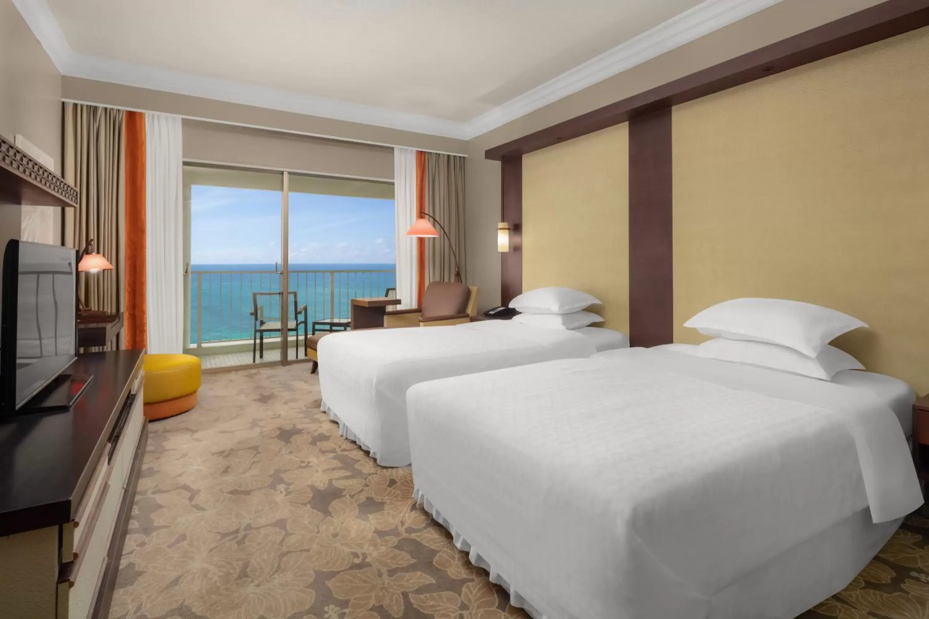 Bed in RIHGA Royal Laguna Guam Resort Bed in RIHGA Royal Laguna Guam Resort