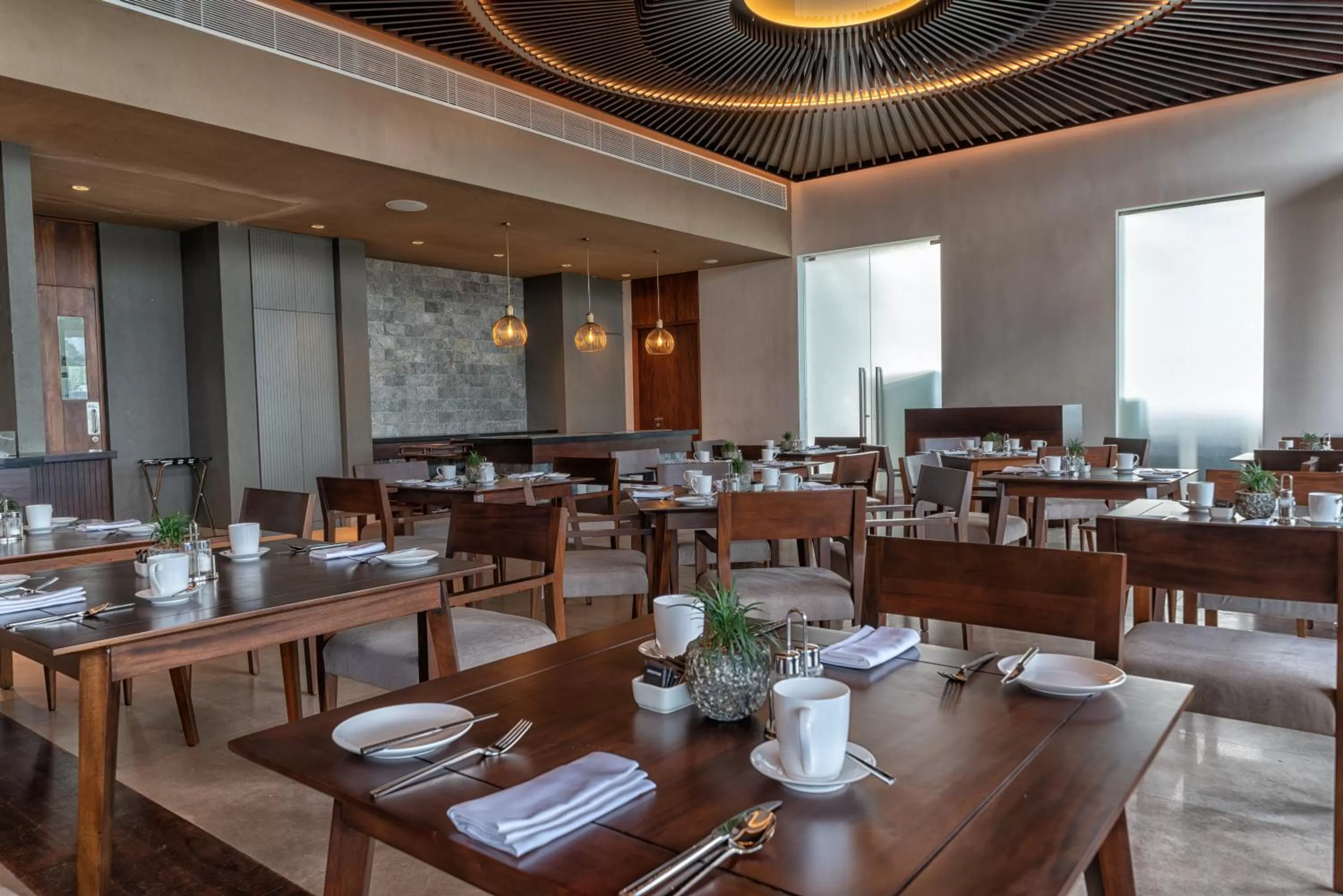 Restaurant/places to eat in Le Grand Galle