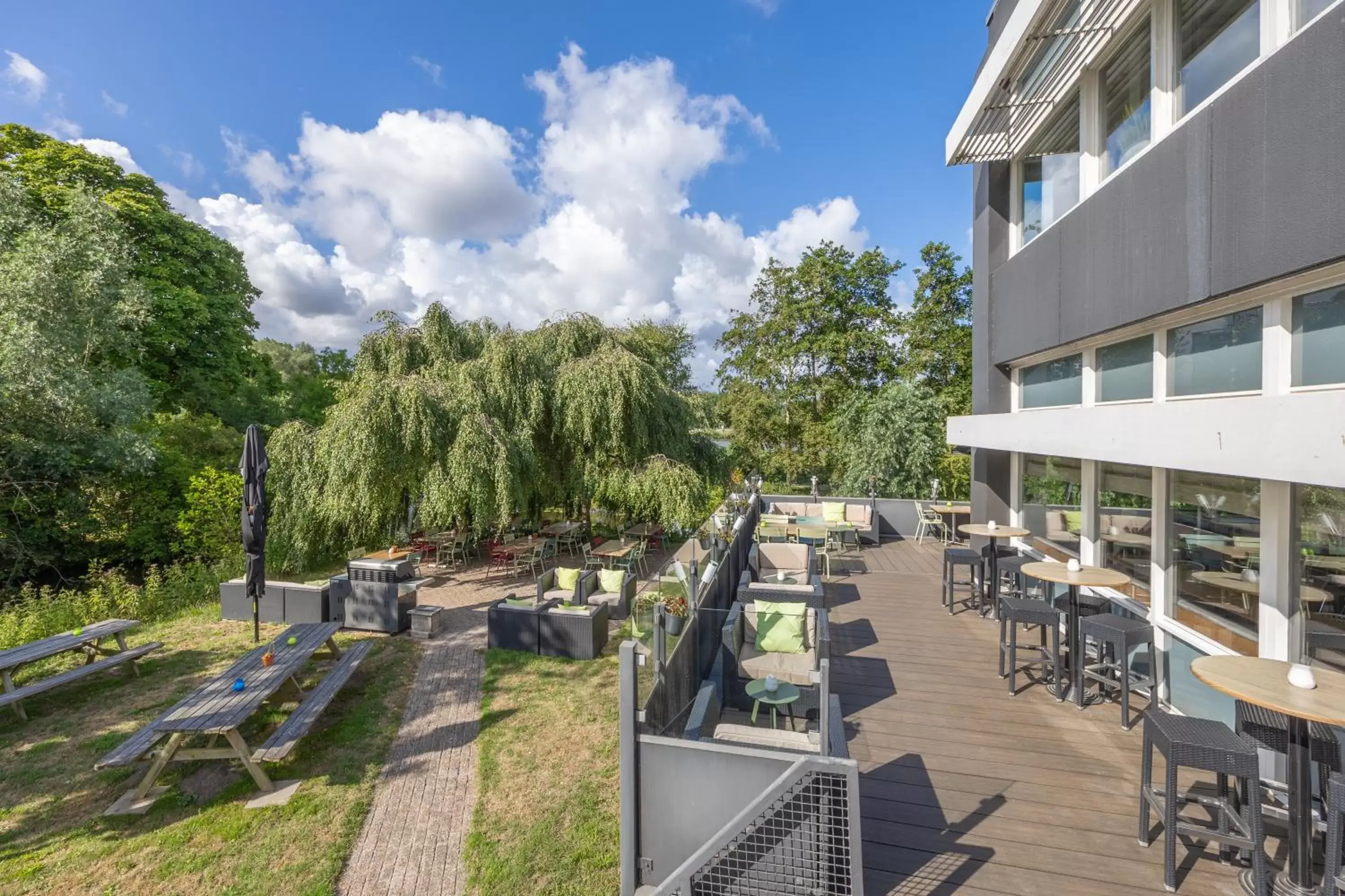 Balcony/Terrace in Amrâth Airport Hotel Rotterdam, BW Signature Collection