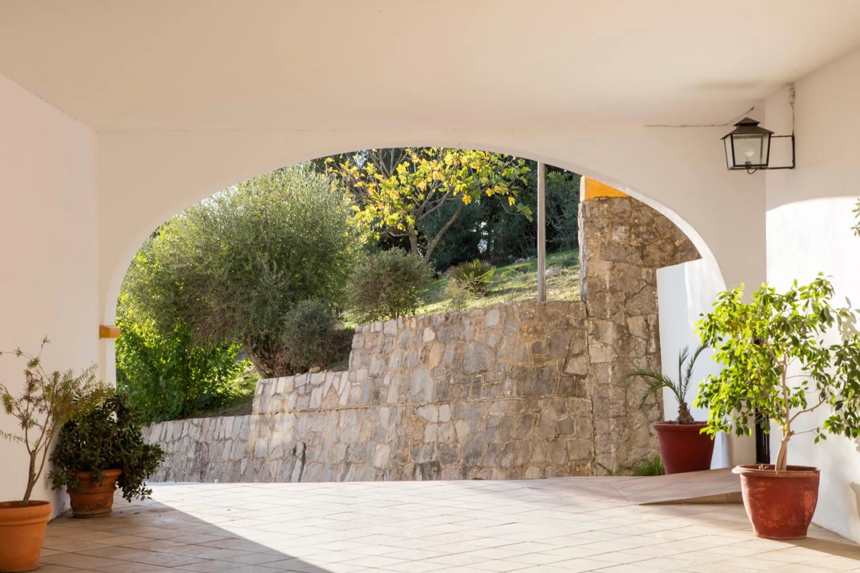 Facade/entrance in Hotel Tugasa Las Truchas