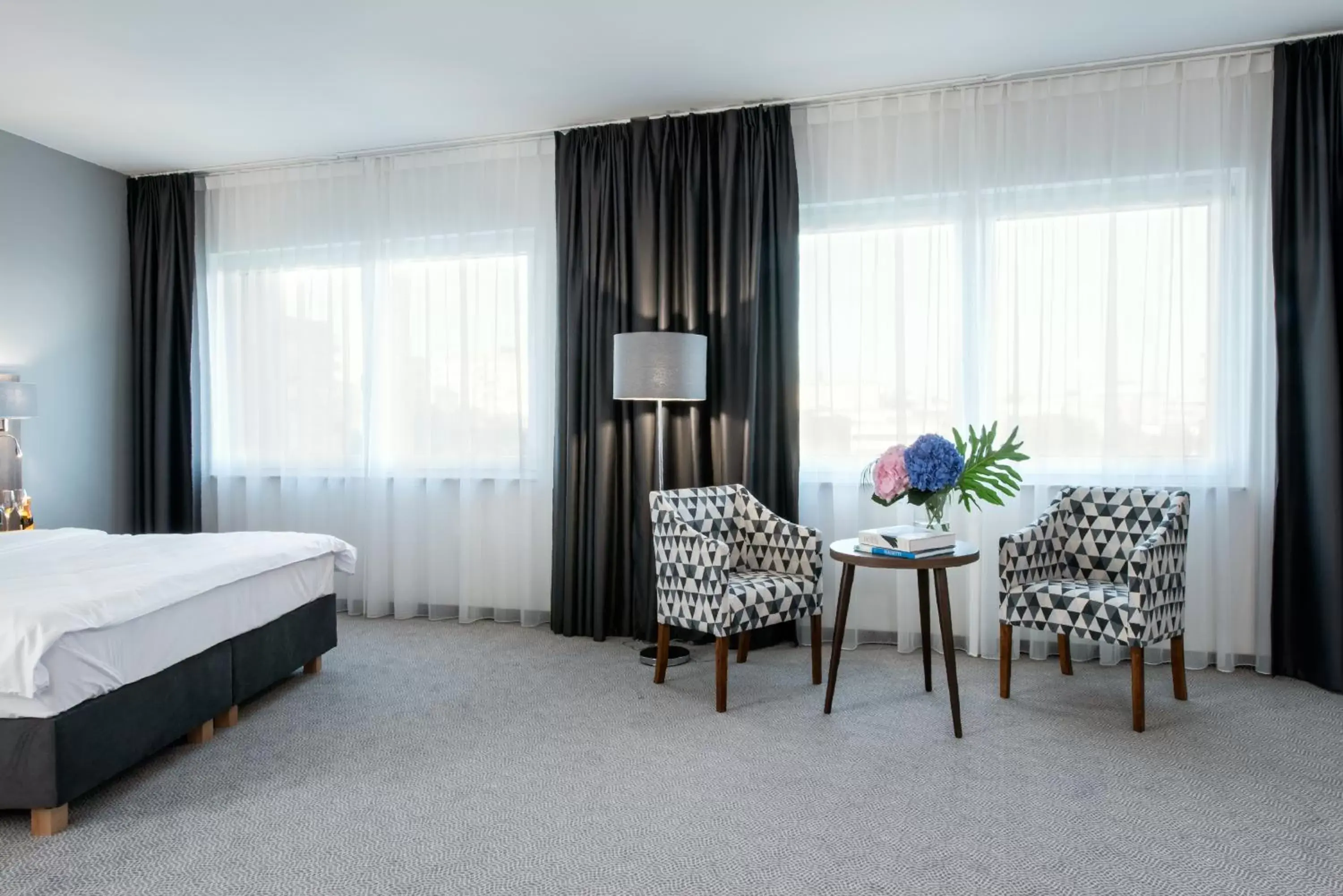 Junior Suite - single occupancy in DB Hotel Wrocław Junior Suite - single occupancy in DB Hotel Wrocław