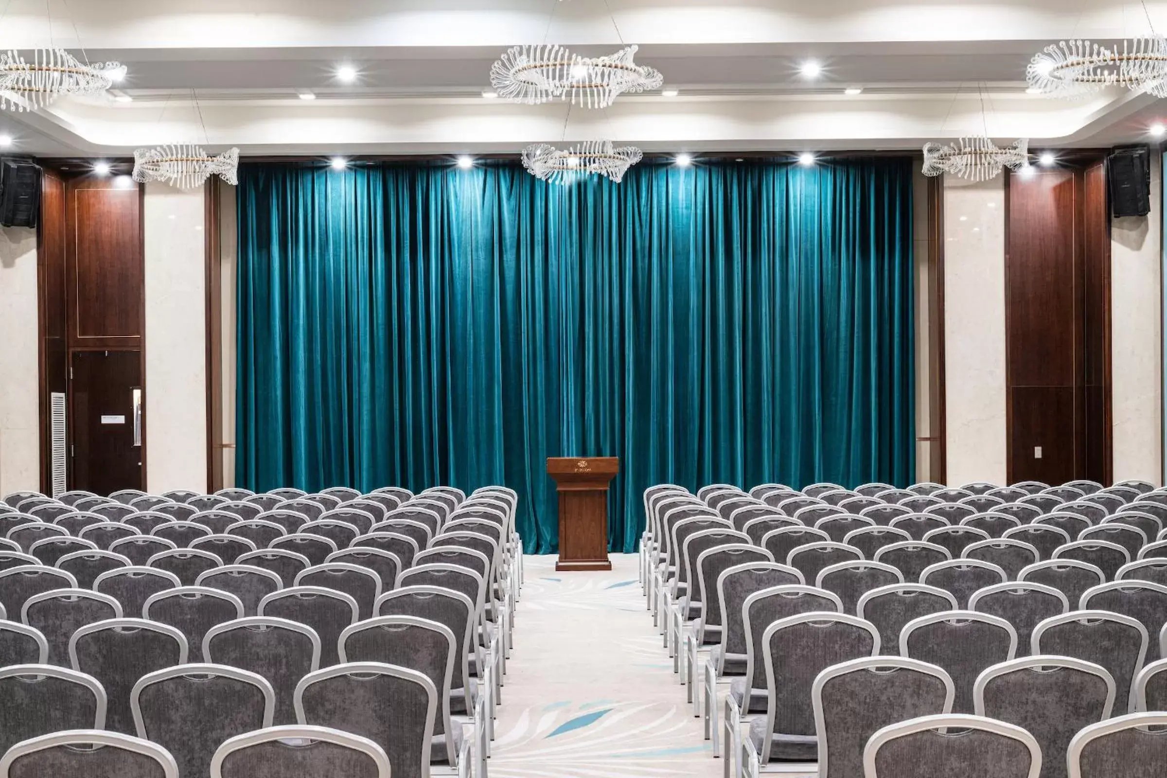 Meeting/conference room, Banquet Facilities in Blossom Hotel Houston