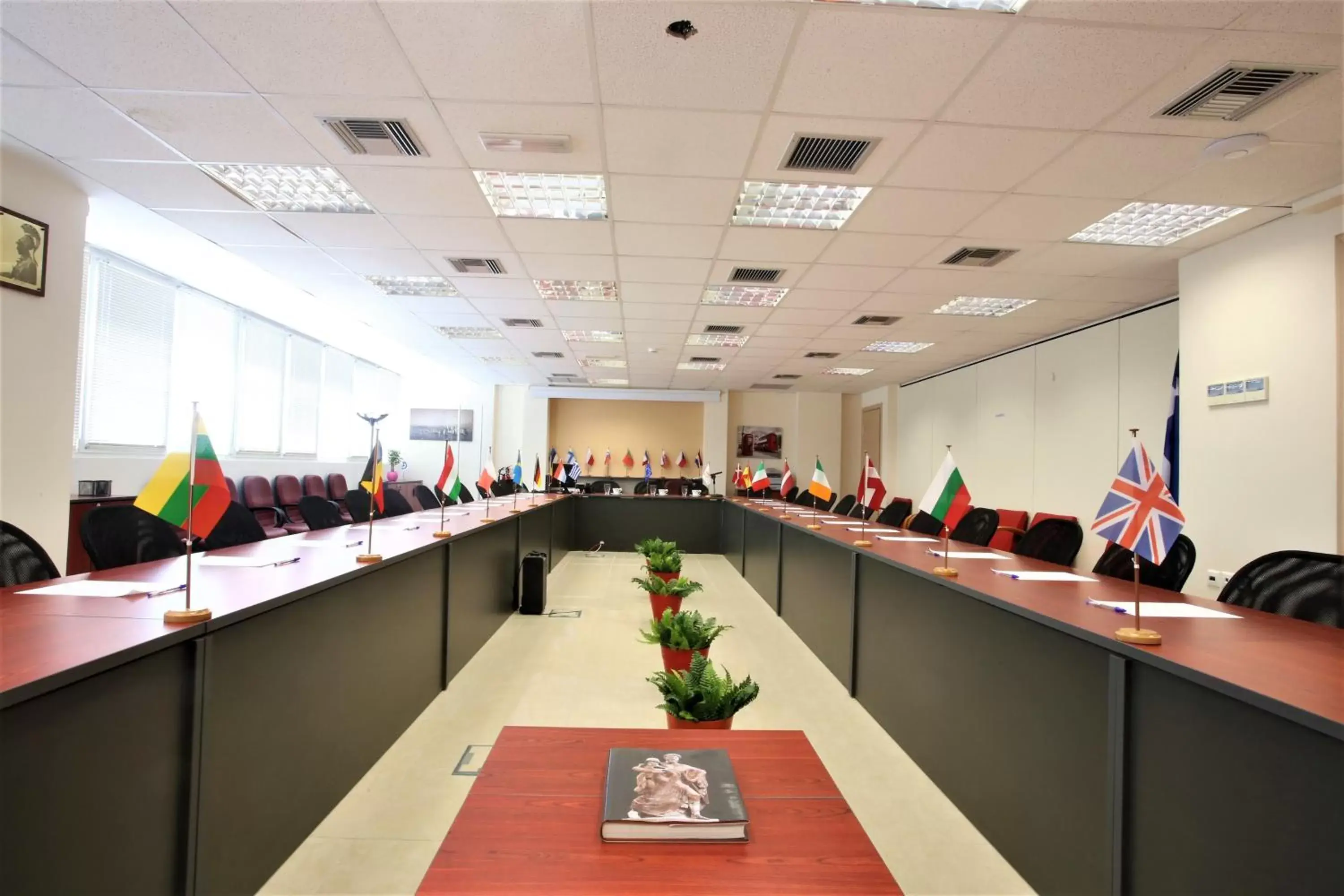 Meeting/conference room in GK Airport Suites