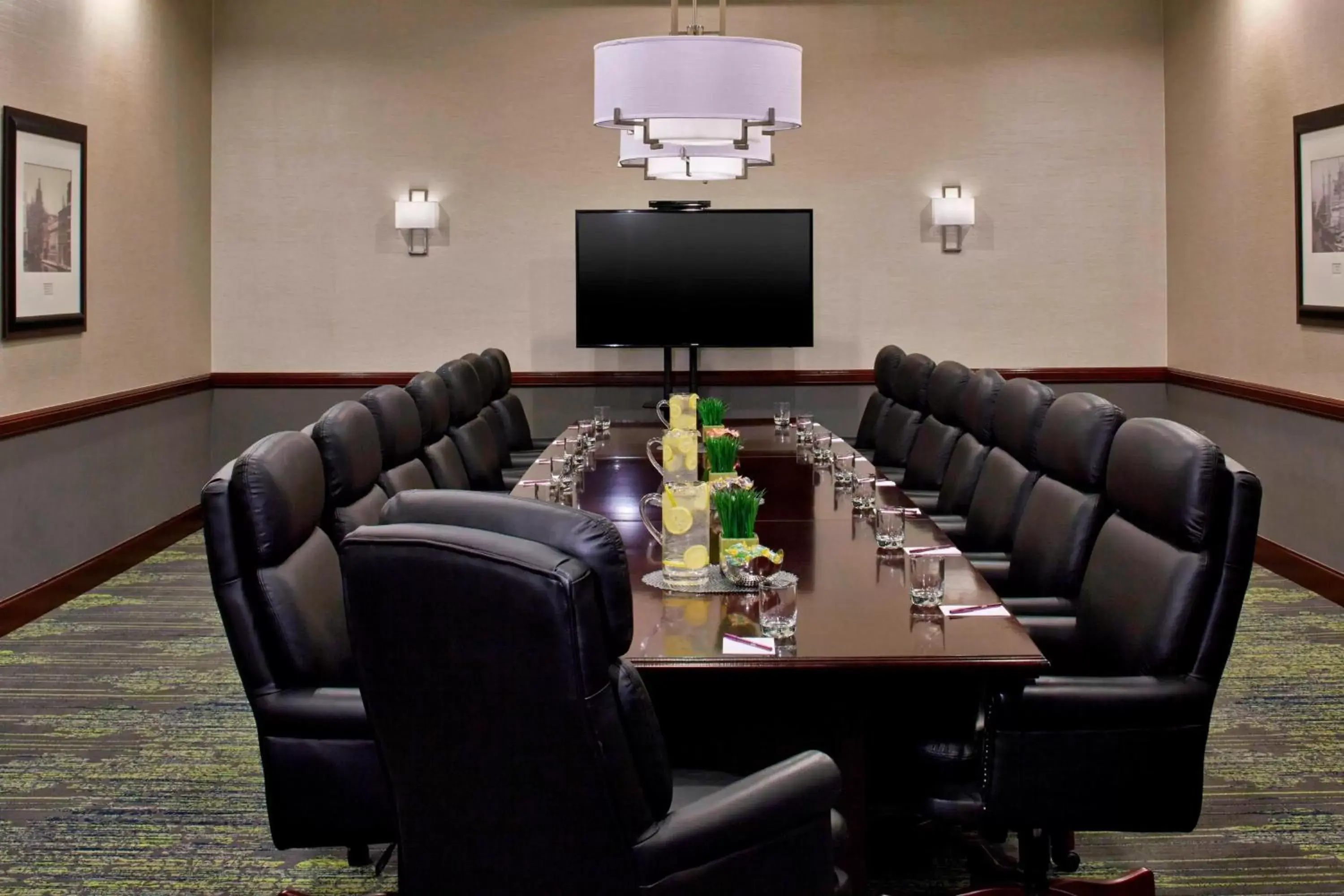 Meeting/conference room in Residence Inn Milwaukee Downtown