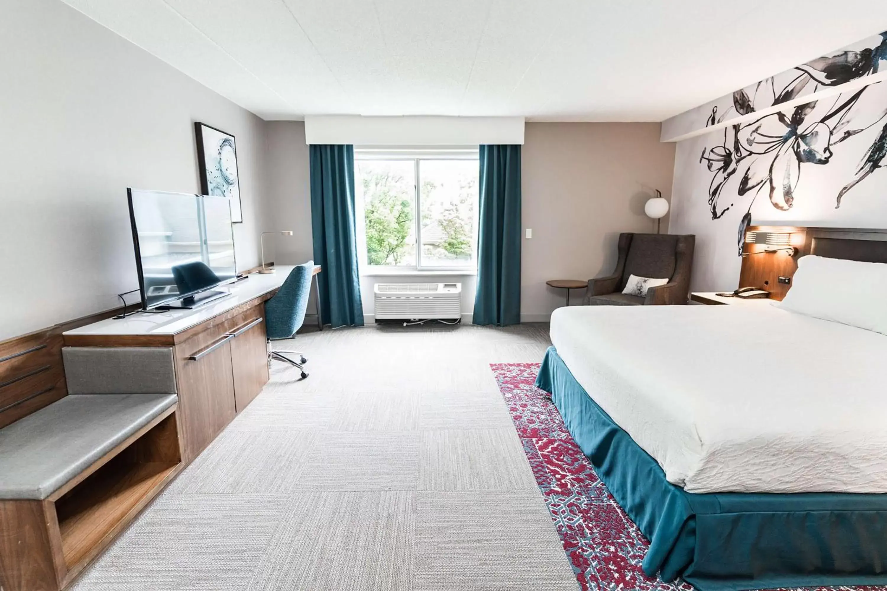 Bedroom in Hilton Garden Inn Fairfax