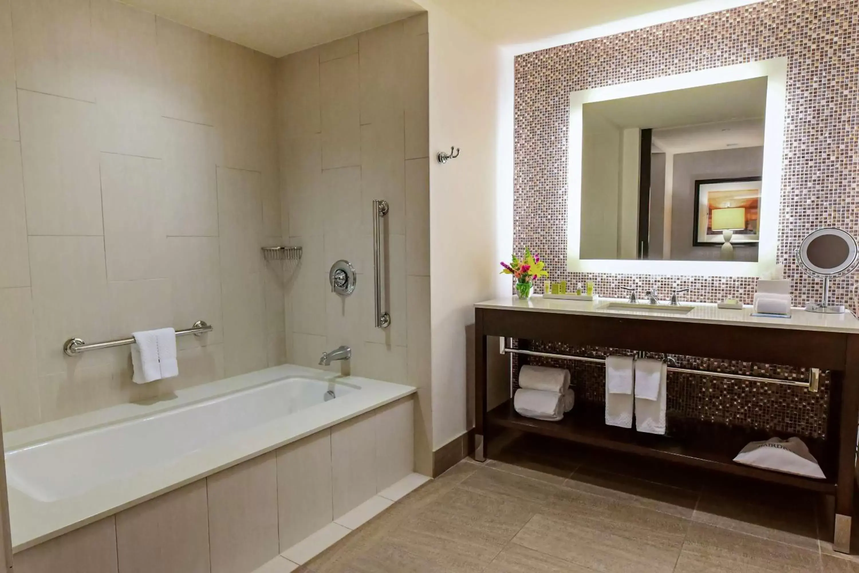 Bathroom in Hilton Dallas/Plano Granite Park